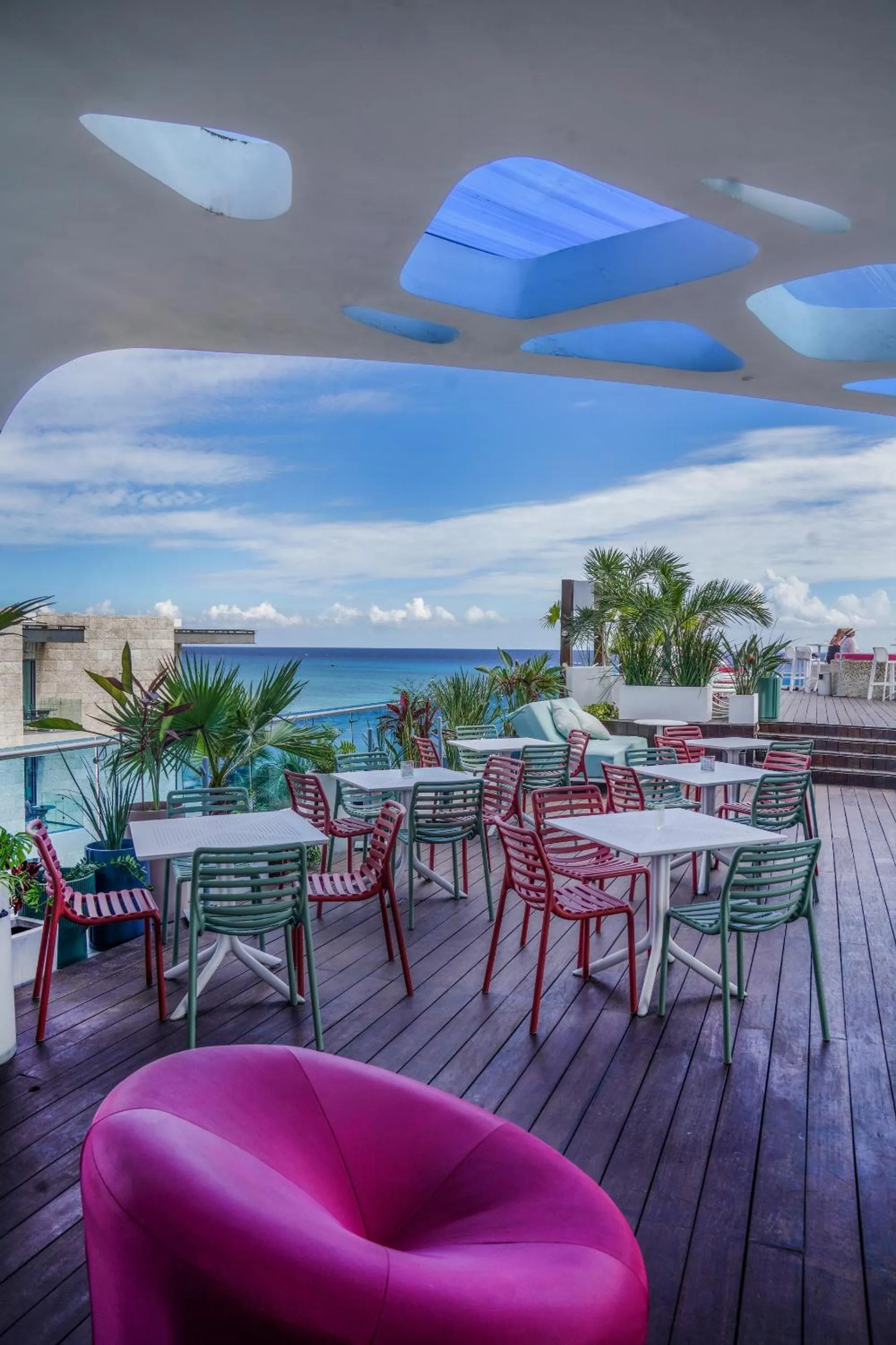 Restaurant/places to eat in The Carmen Hotel - Ocean Front
