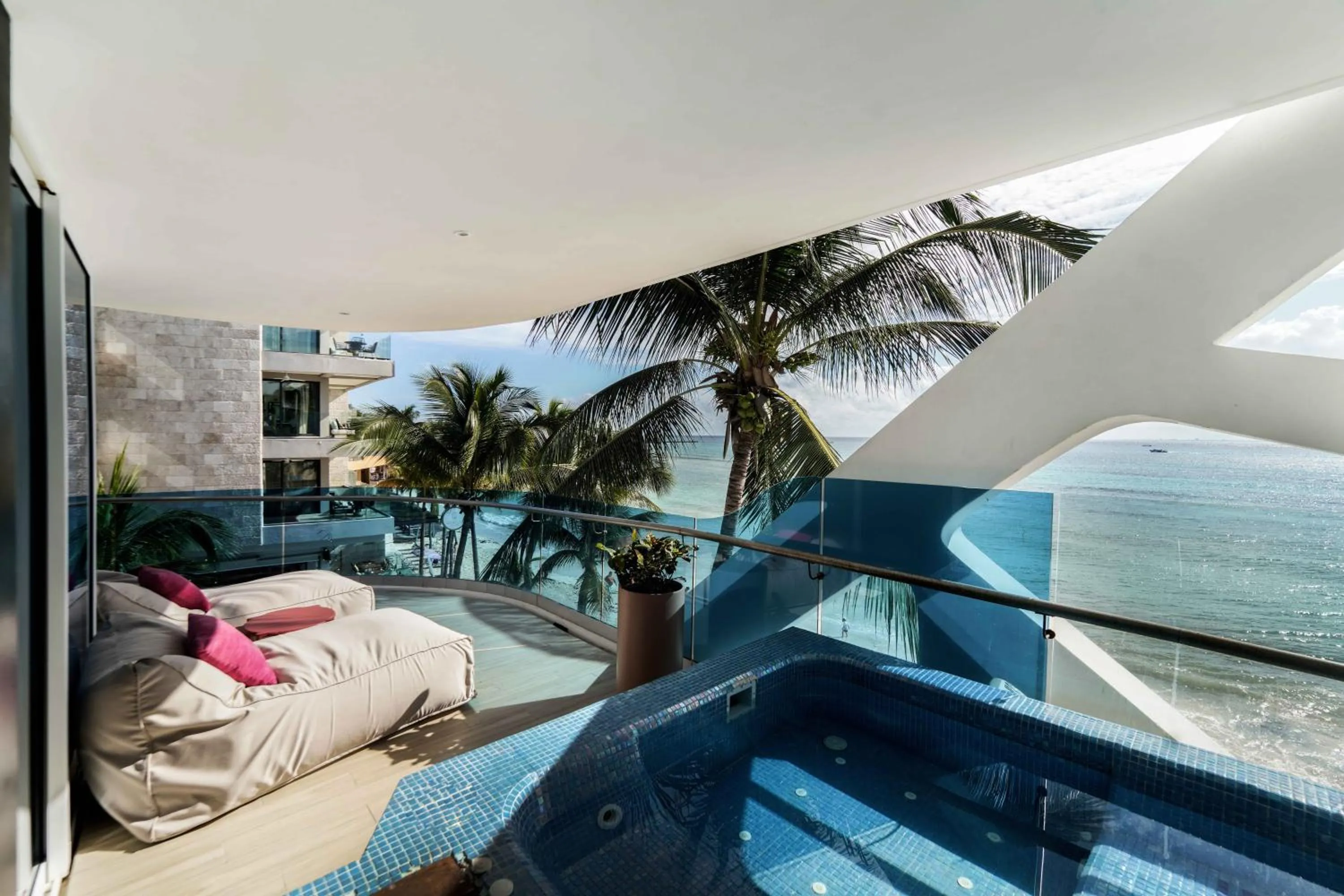 Balcony/Terrace in The Carmen Hotel - Ocean Front