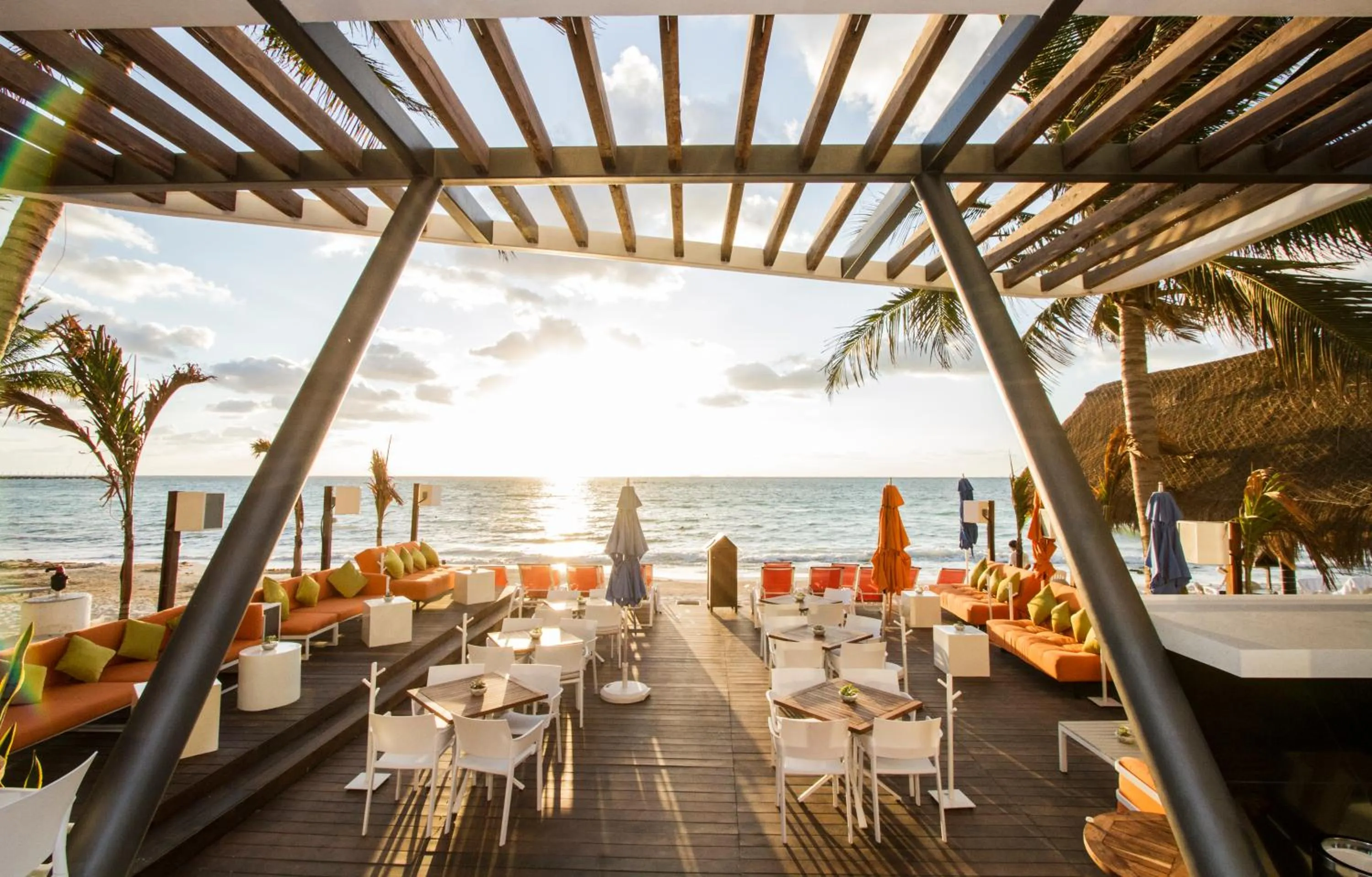 Restaurant/places to eat in The Carmen Hotel - Ocean Front