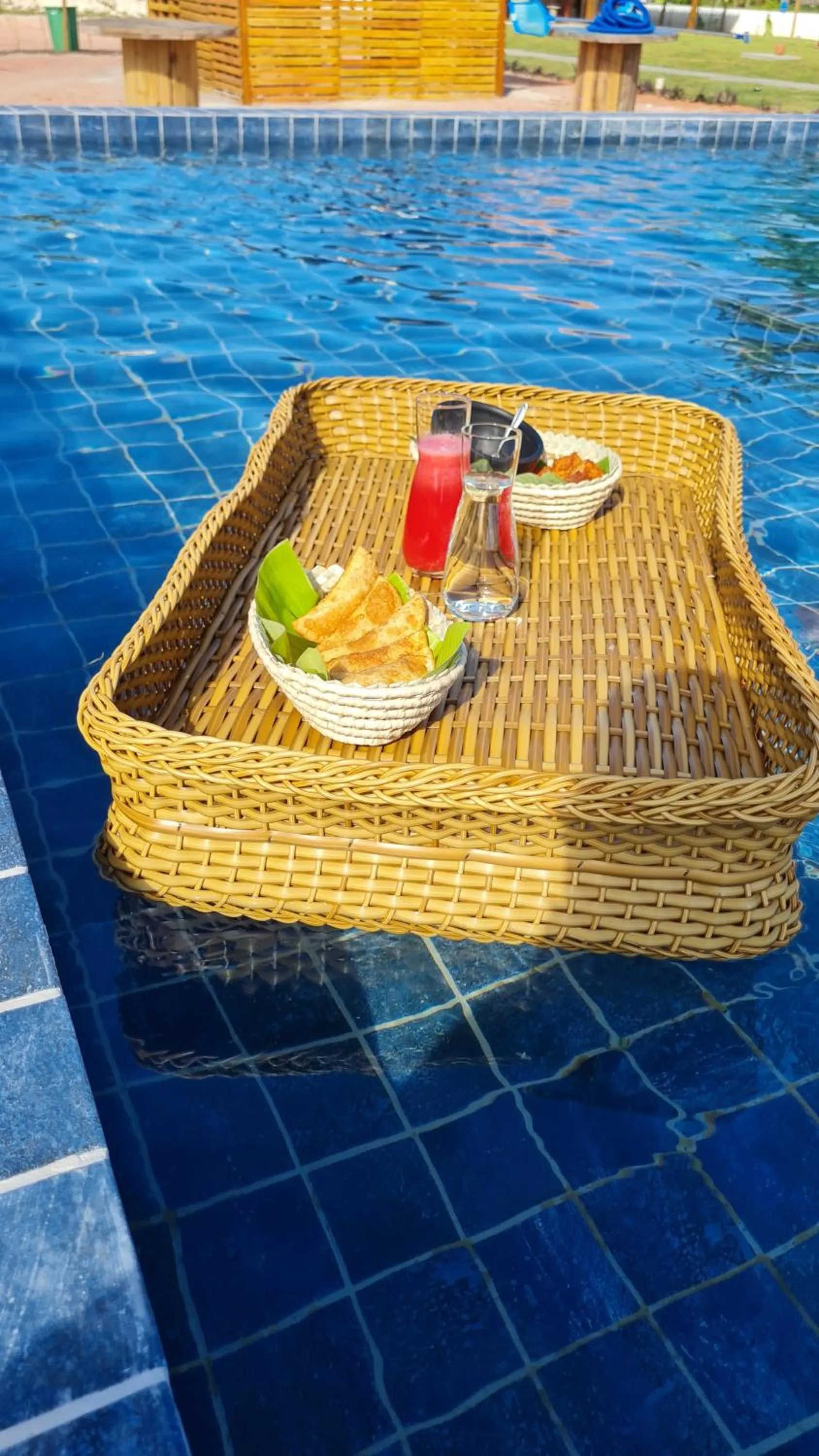 Food and drinks in Pousada Corália