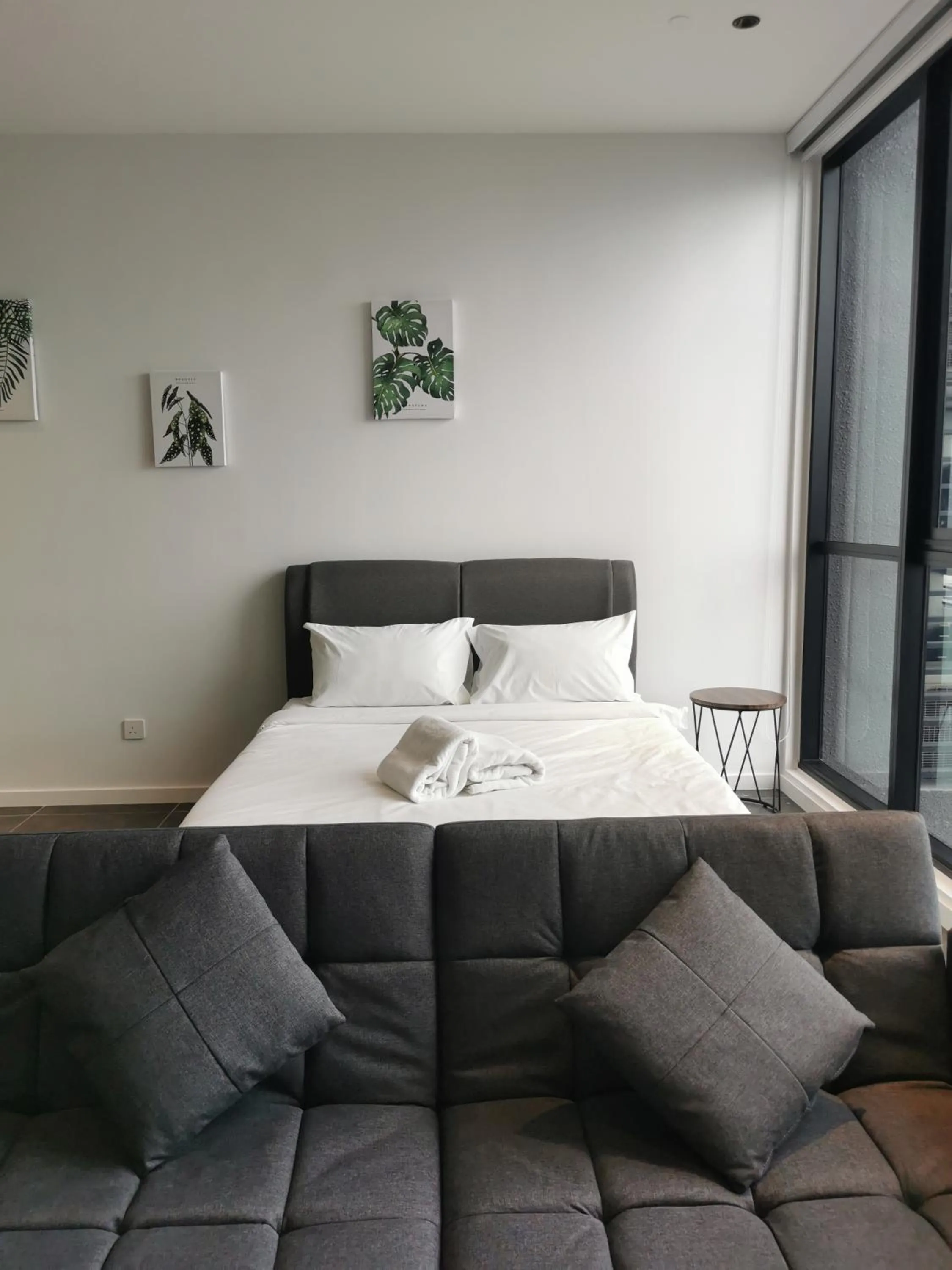 Bed in Scarletz Suites KLCC by De Harlequins Guesthouse