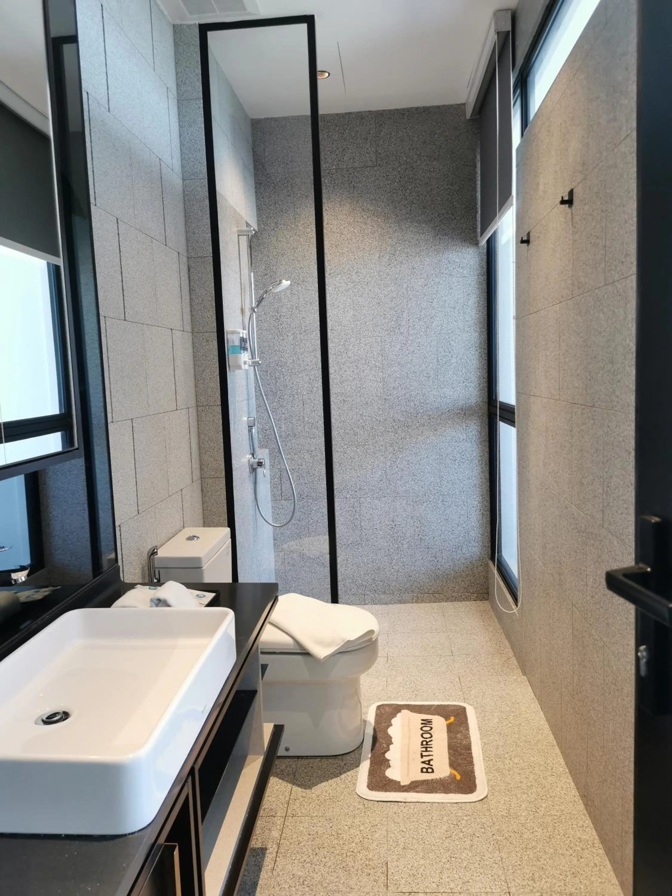 Scarletz Suites KLCC by De Harlequins Guesthouse