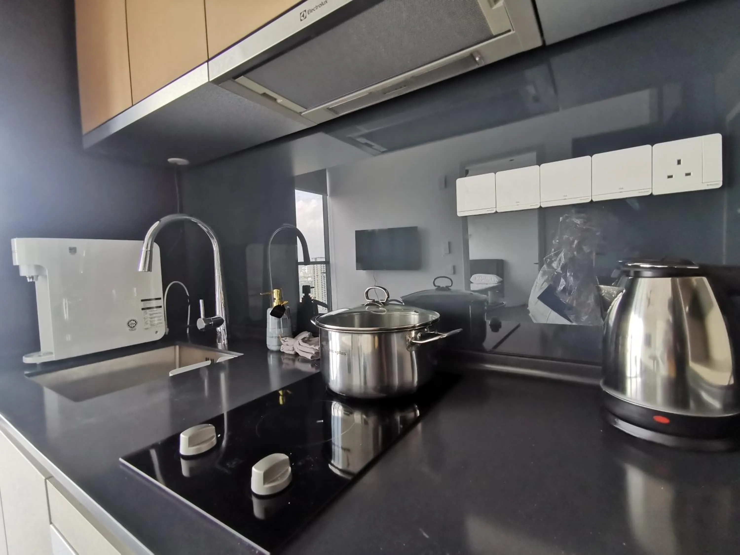 Scarletz Suites KLCC by De Harlequins Guesthouse