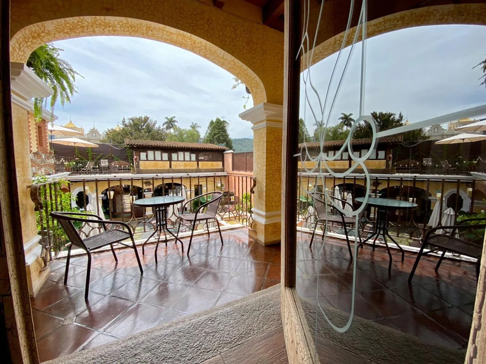 Restaurant/places to eat in Hotel Casa Realeza