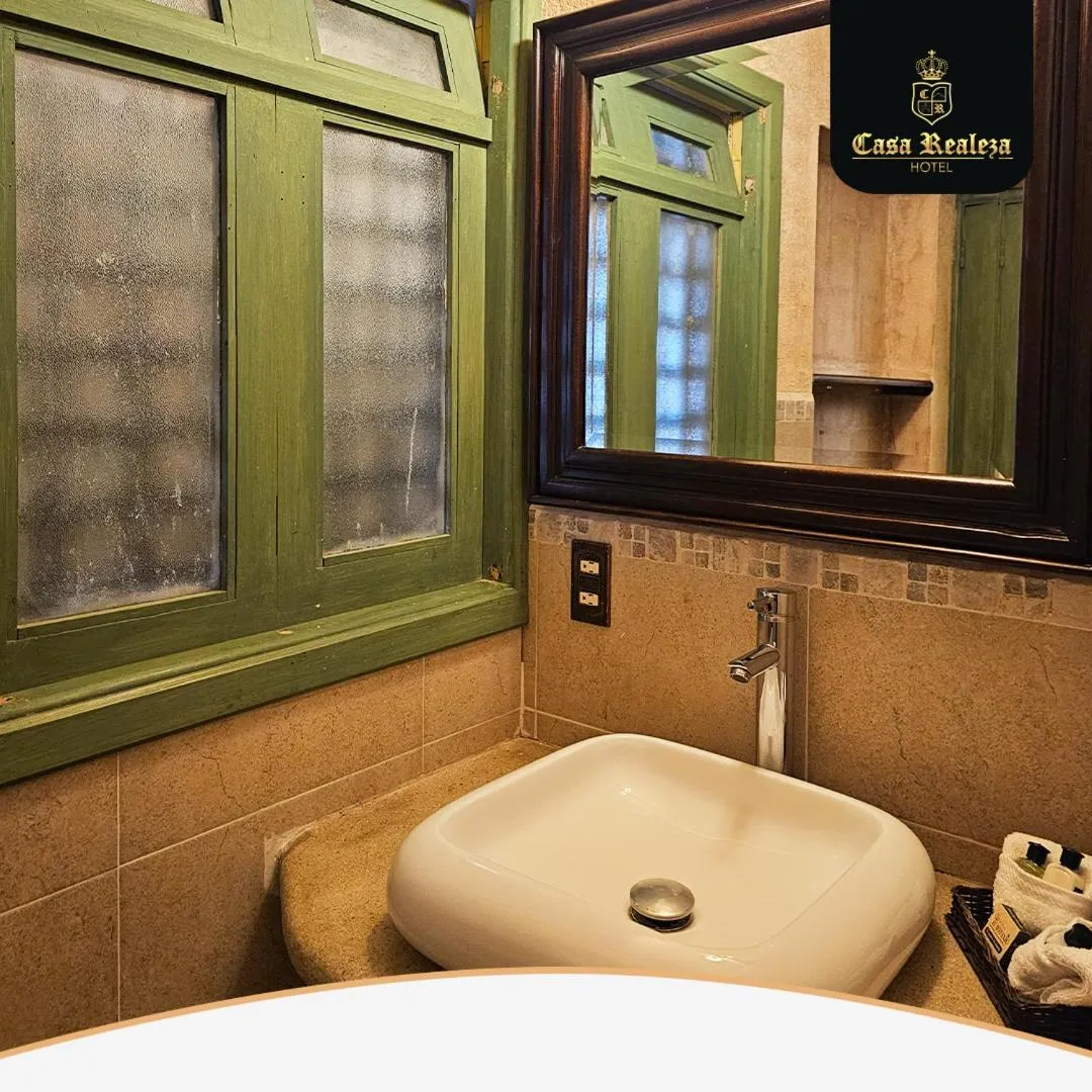 Bathroom in Hotel Casa Realeza
