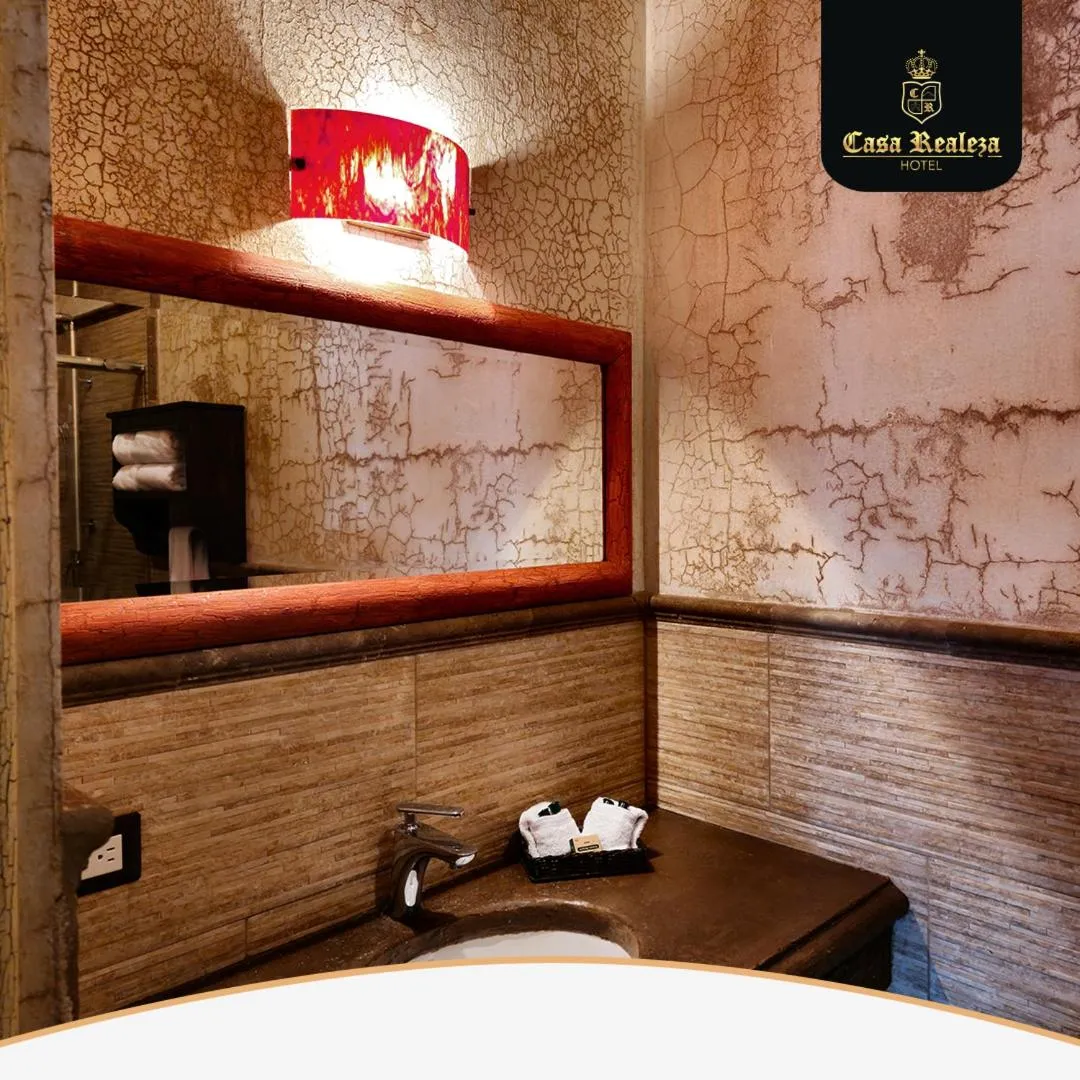 Bathroom in Hotel Casa Realeza