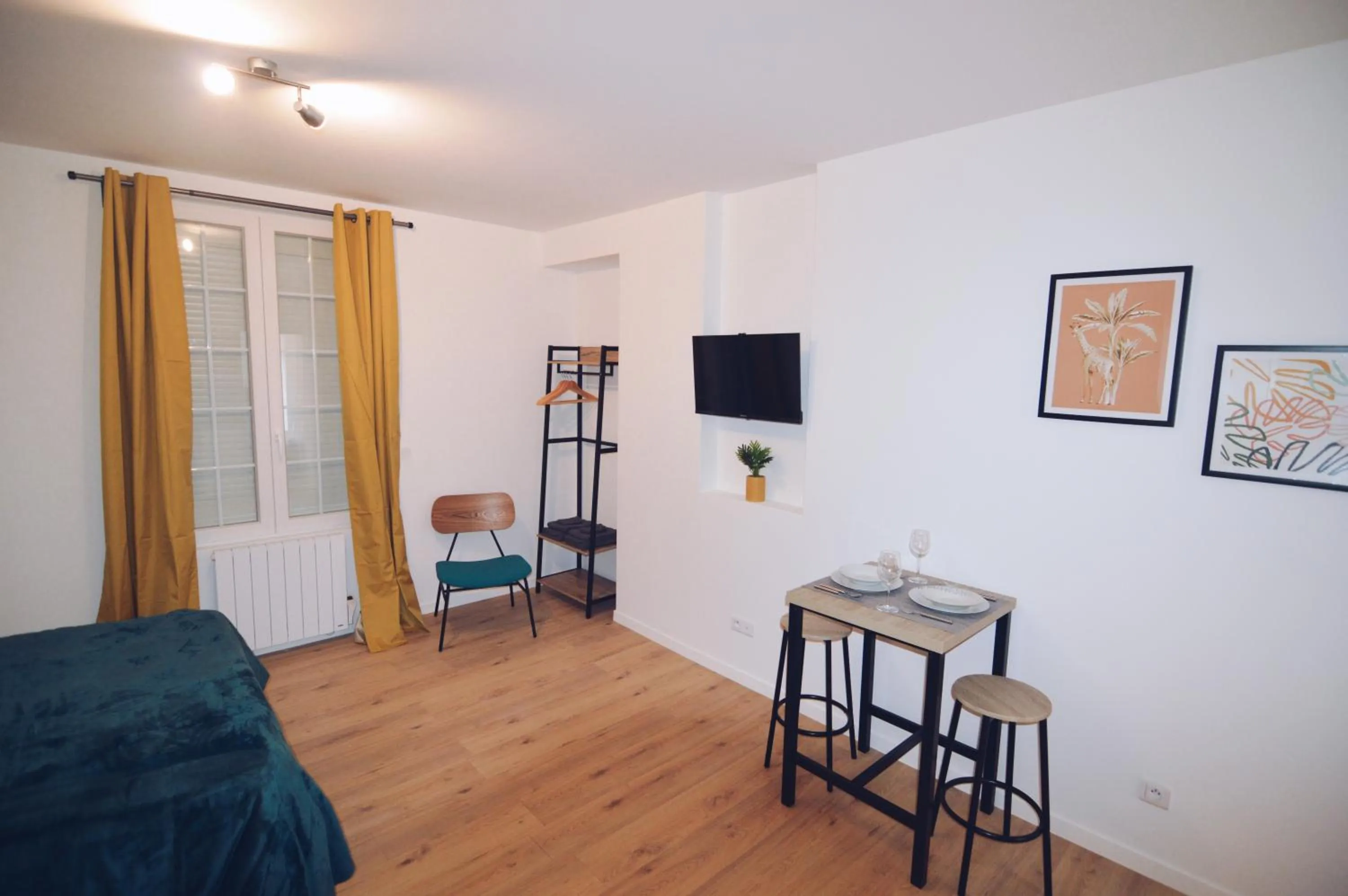 Photo of the whole room in Studios Lsquare Residence AFPA