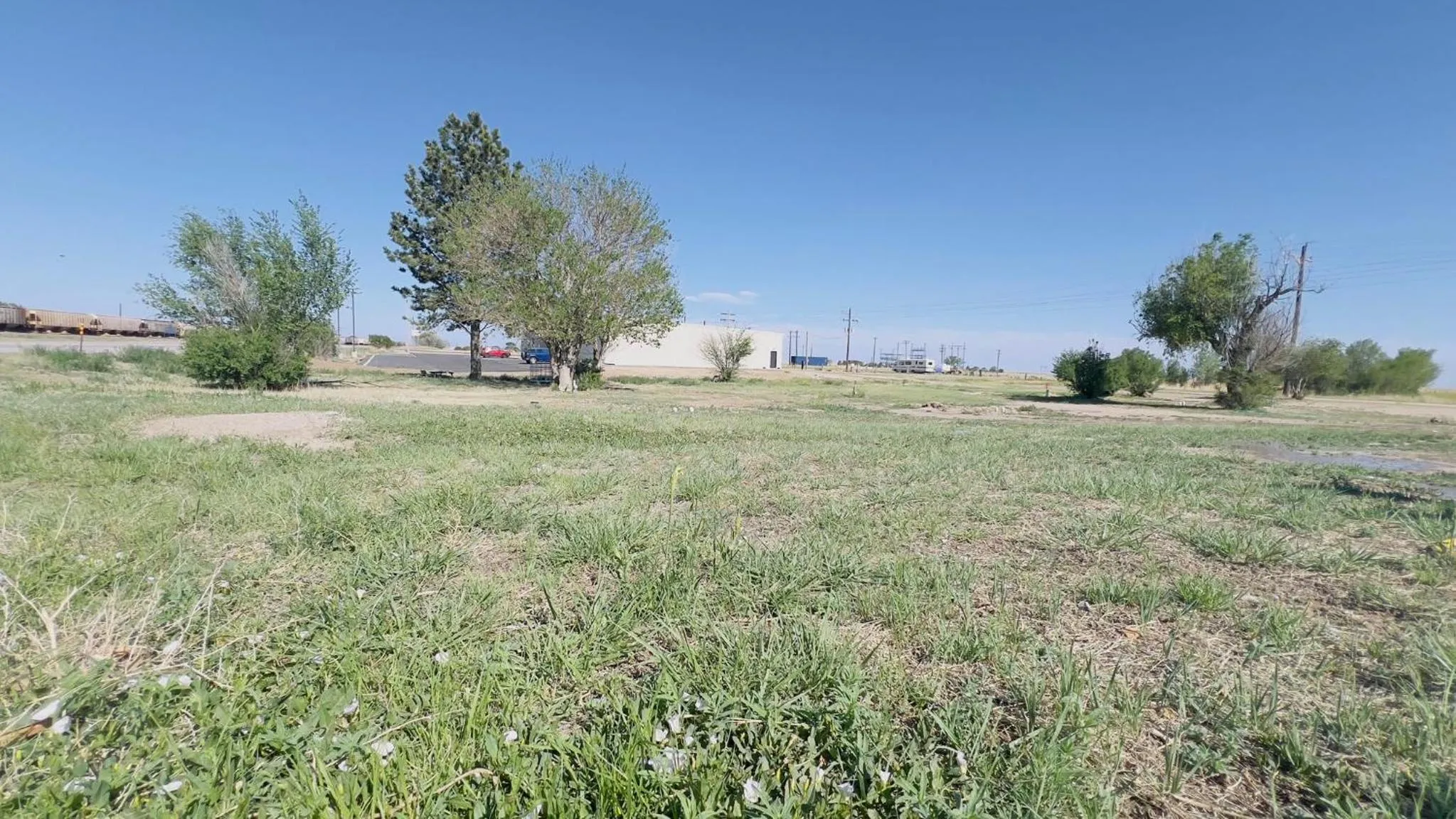 Property building in Travelors Lodge Motel & RV Park US-287&US-96