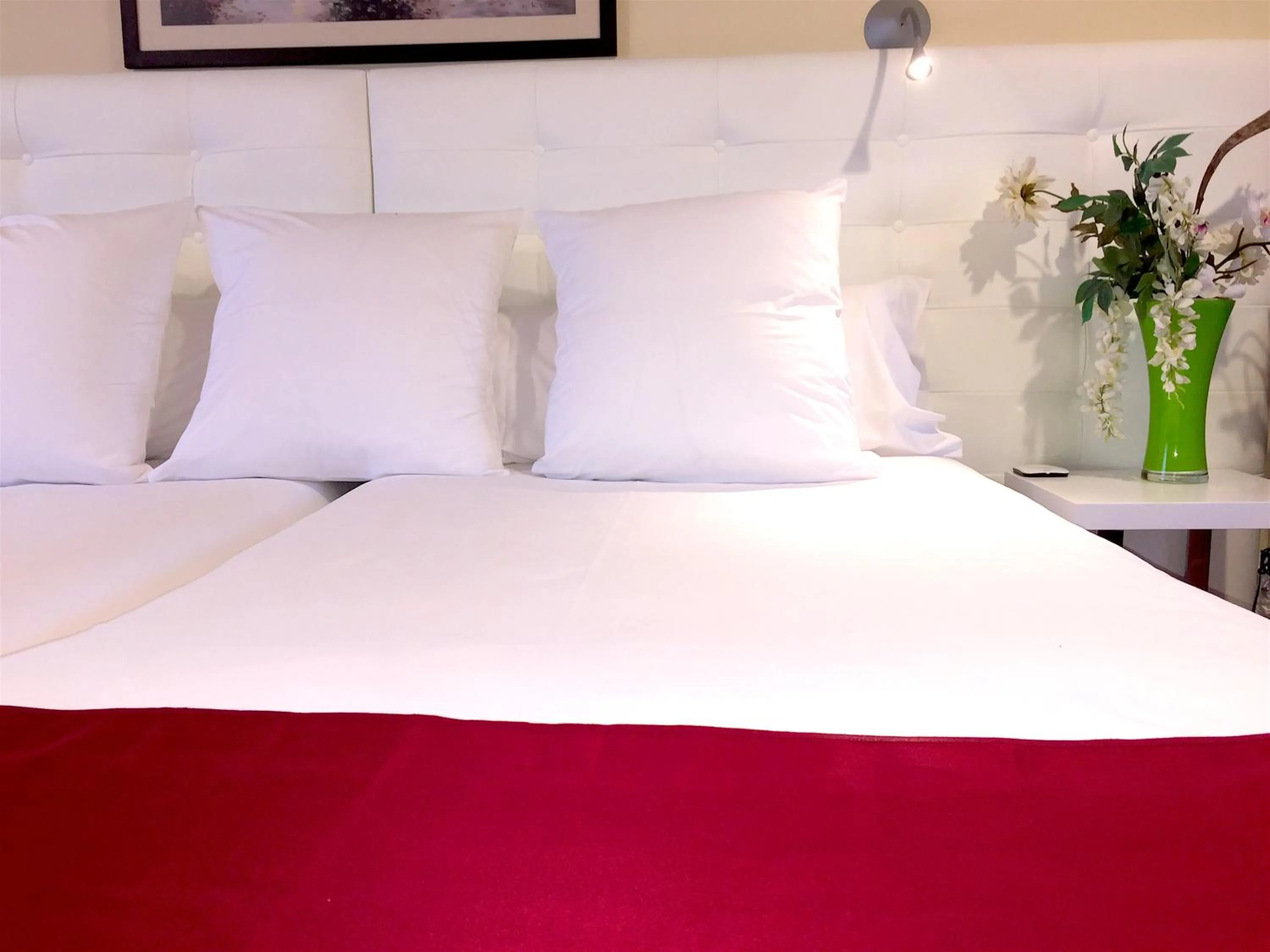 Bed in Hotel Del Lago