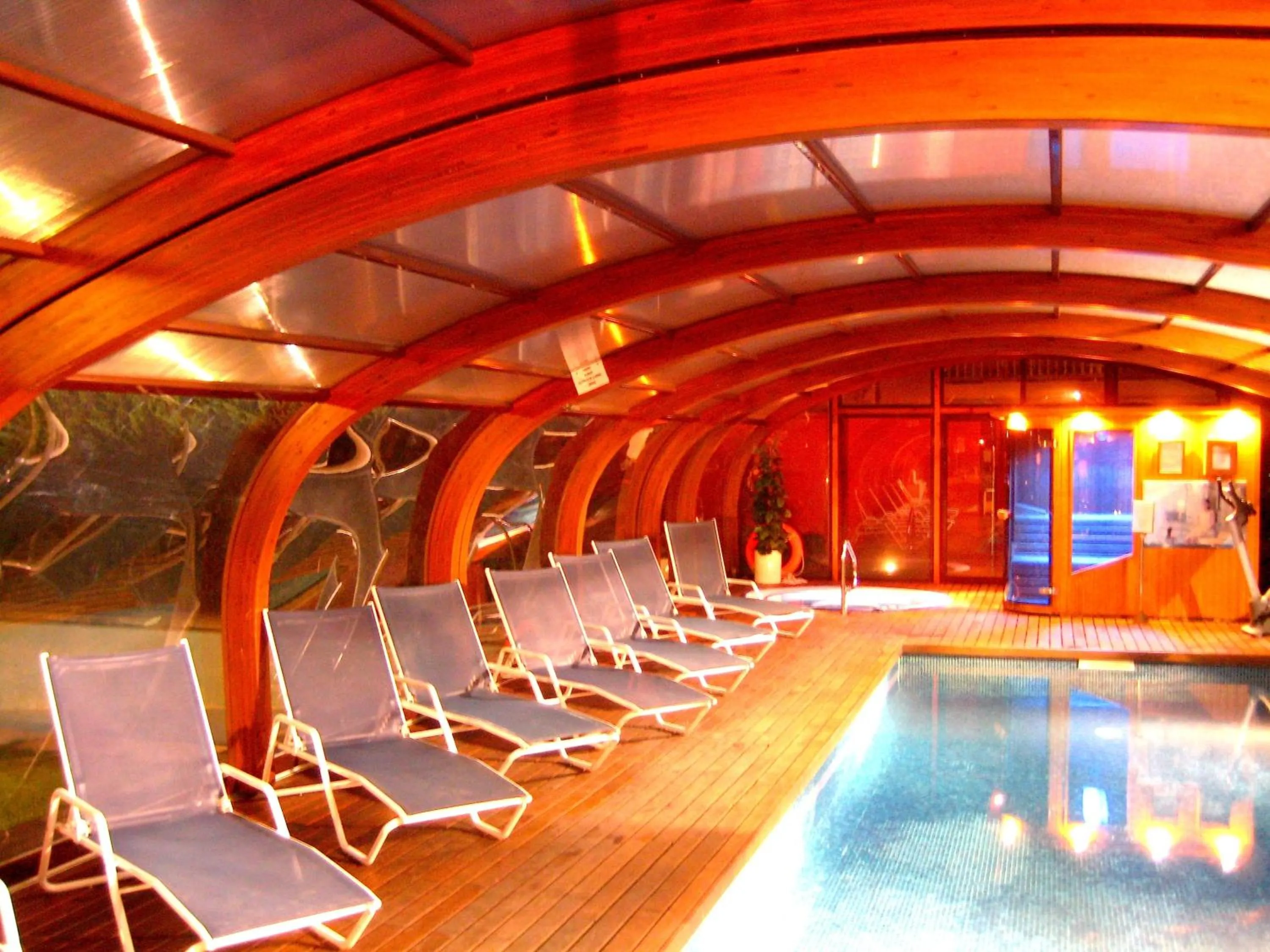 Night in Hotel Del Lago