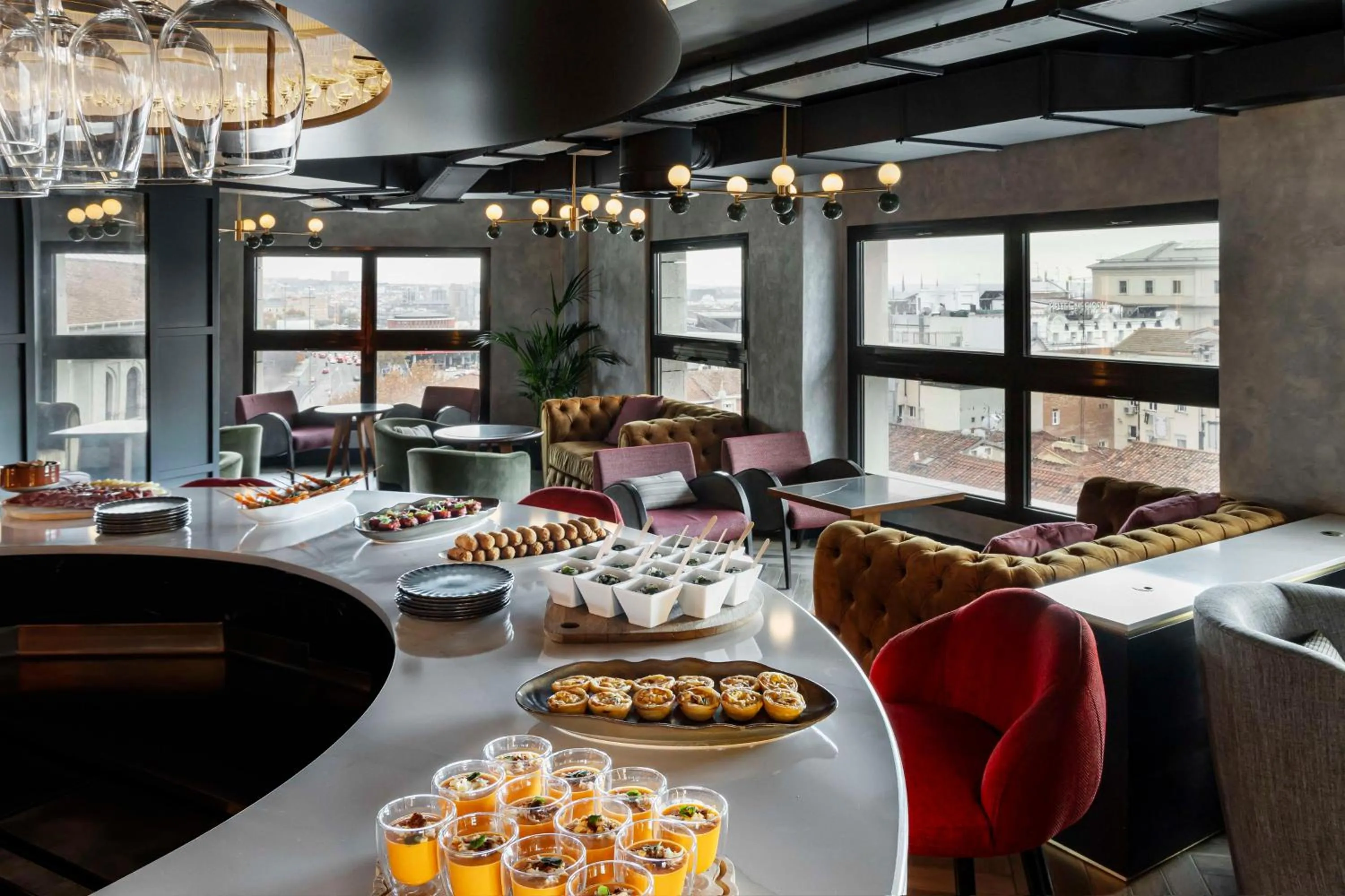 Meeting/conference room in Radisson RED Madrid