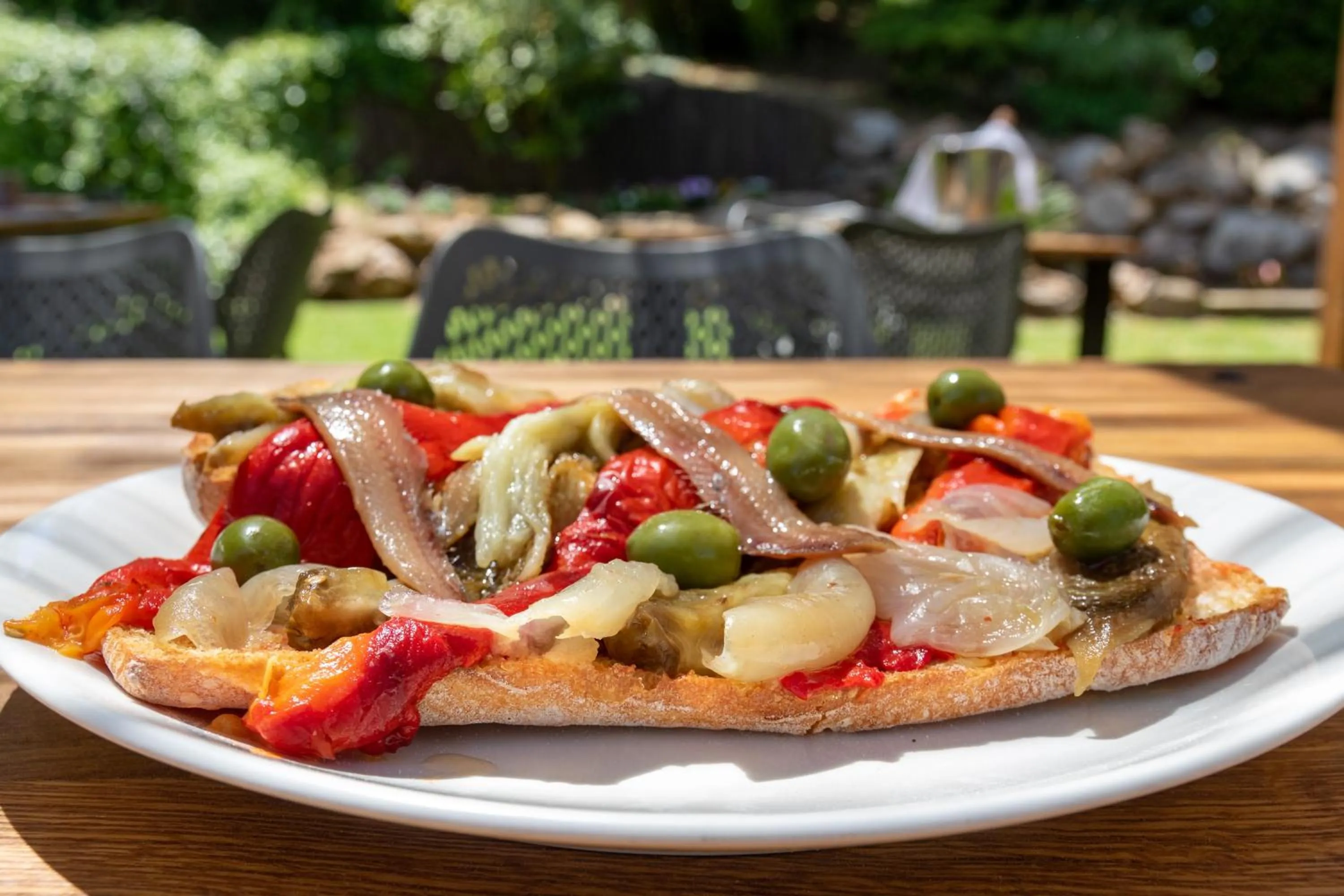 Restaurant/places to eat in Hotel Esteba