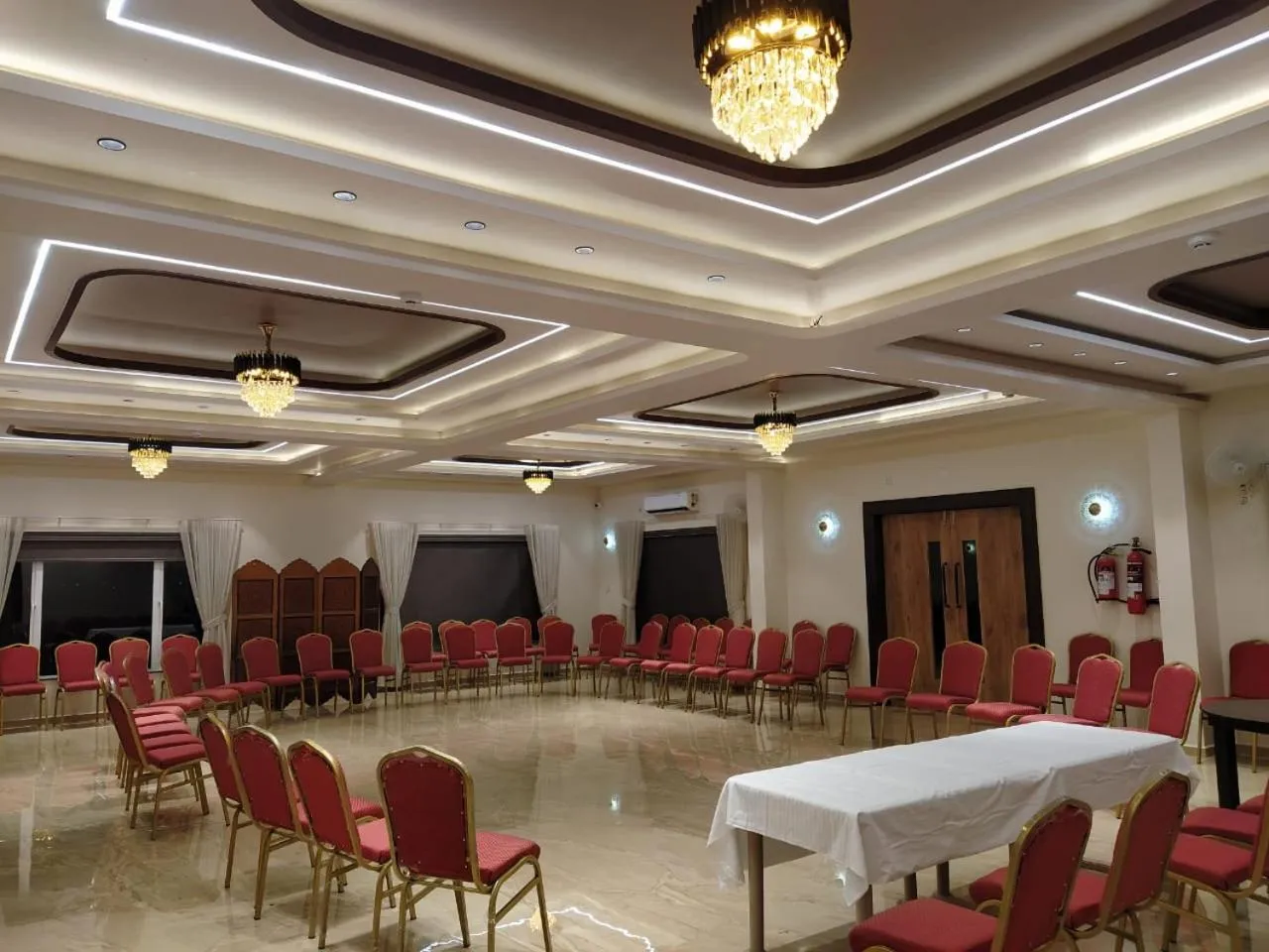 Meeting/conference room in Flamingo Club and Resort Una 3 Km Away from Diu Check Post