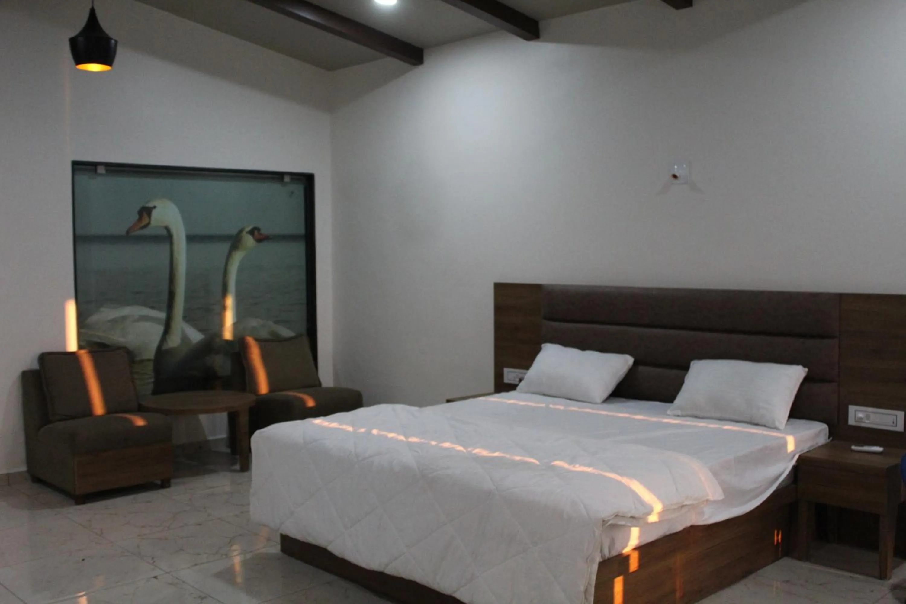 Bedroom in Flamingo Club and Resort Una 3 Km Away from Diu Check Post