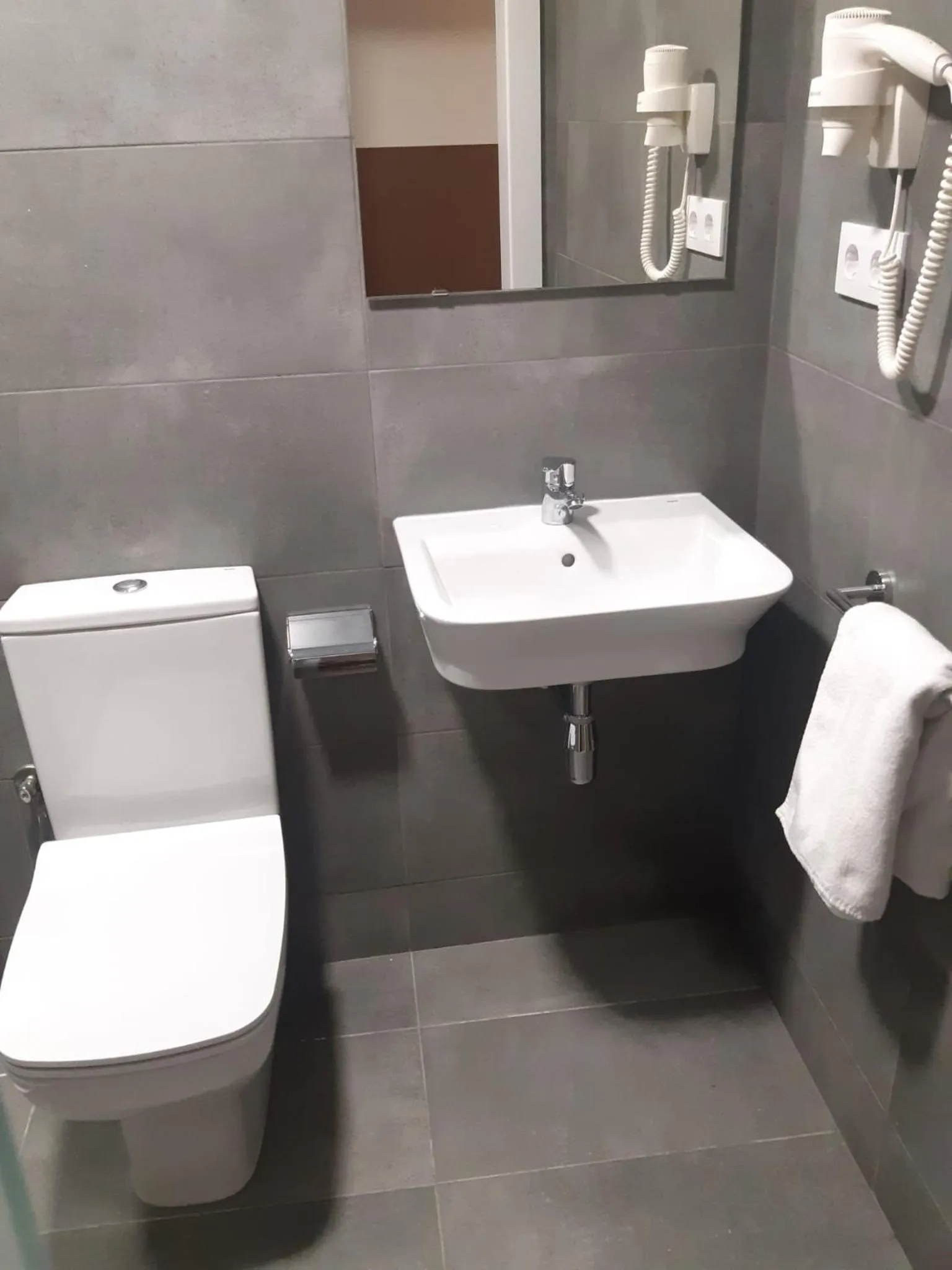 Bathroom in BCN Urbaness Hotels Bonavista