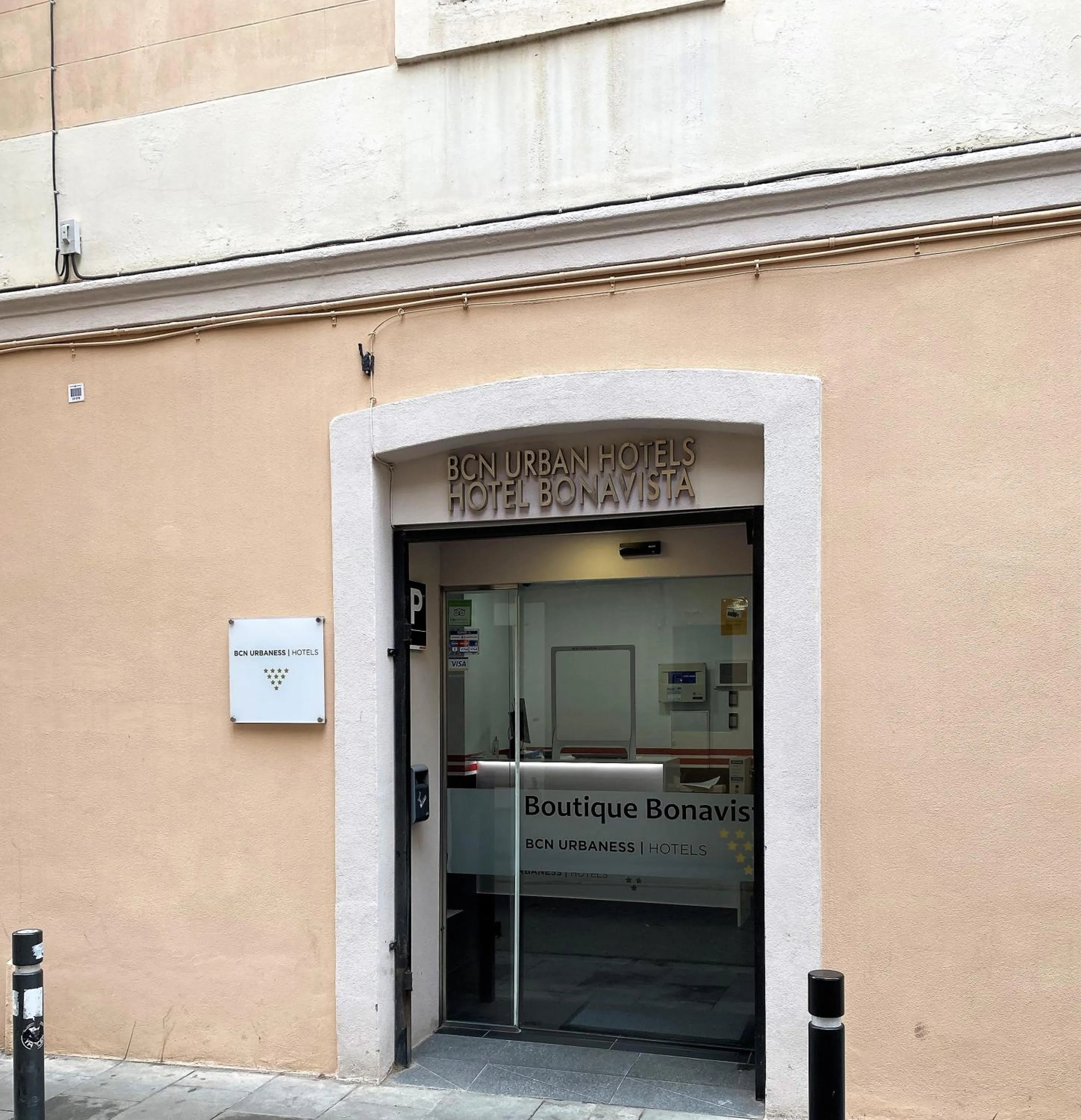 Facade/entrance in BCN Urbaness Hotels Bonavista