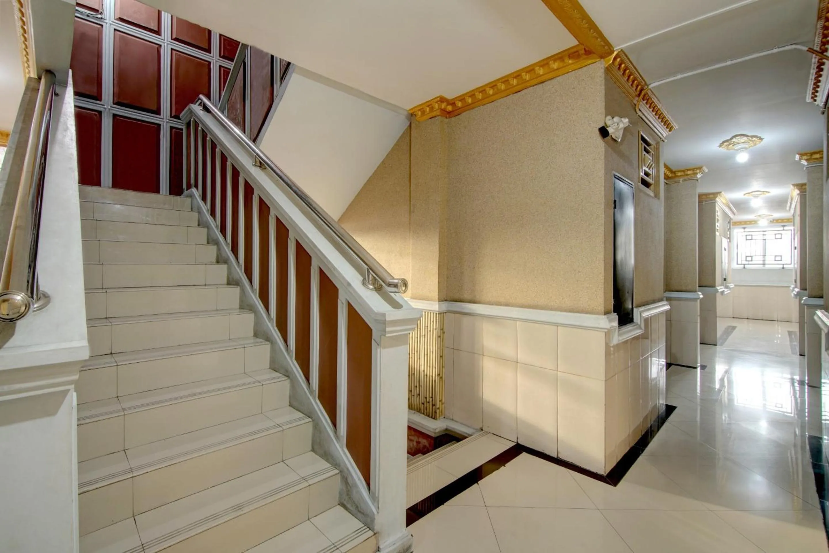 Lobby or reception in Hotel O Padang City Center Near Gunung Padang Formerly Hotel Fitriaendika