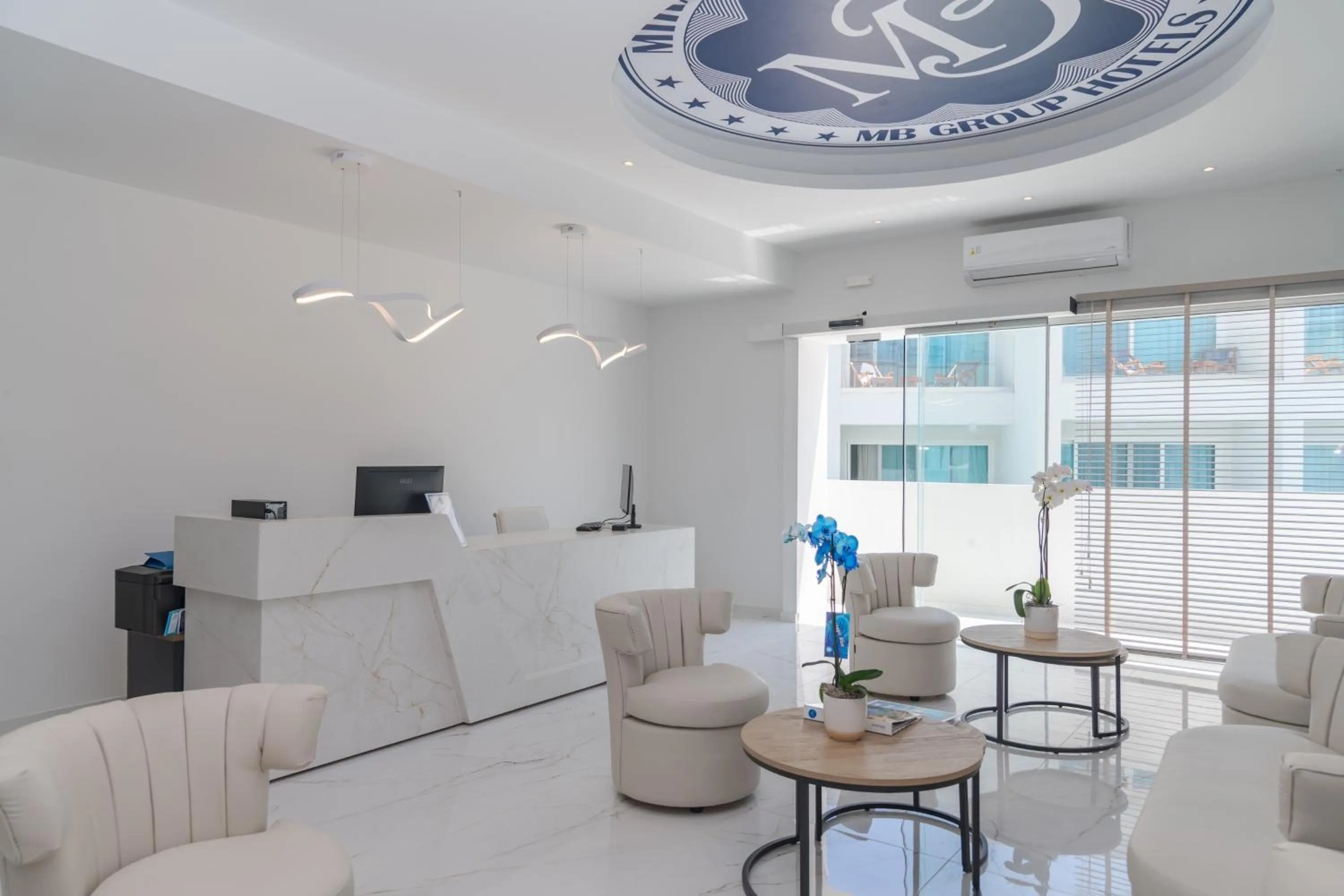 Lobby or reception in Mirage Bleu Hotel