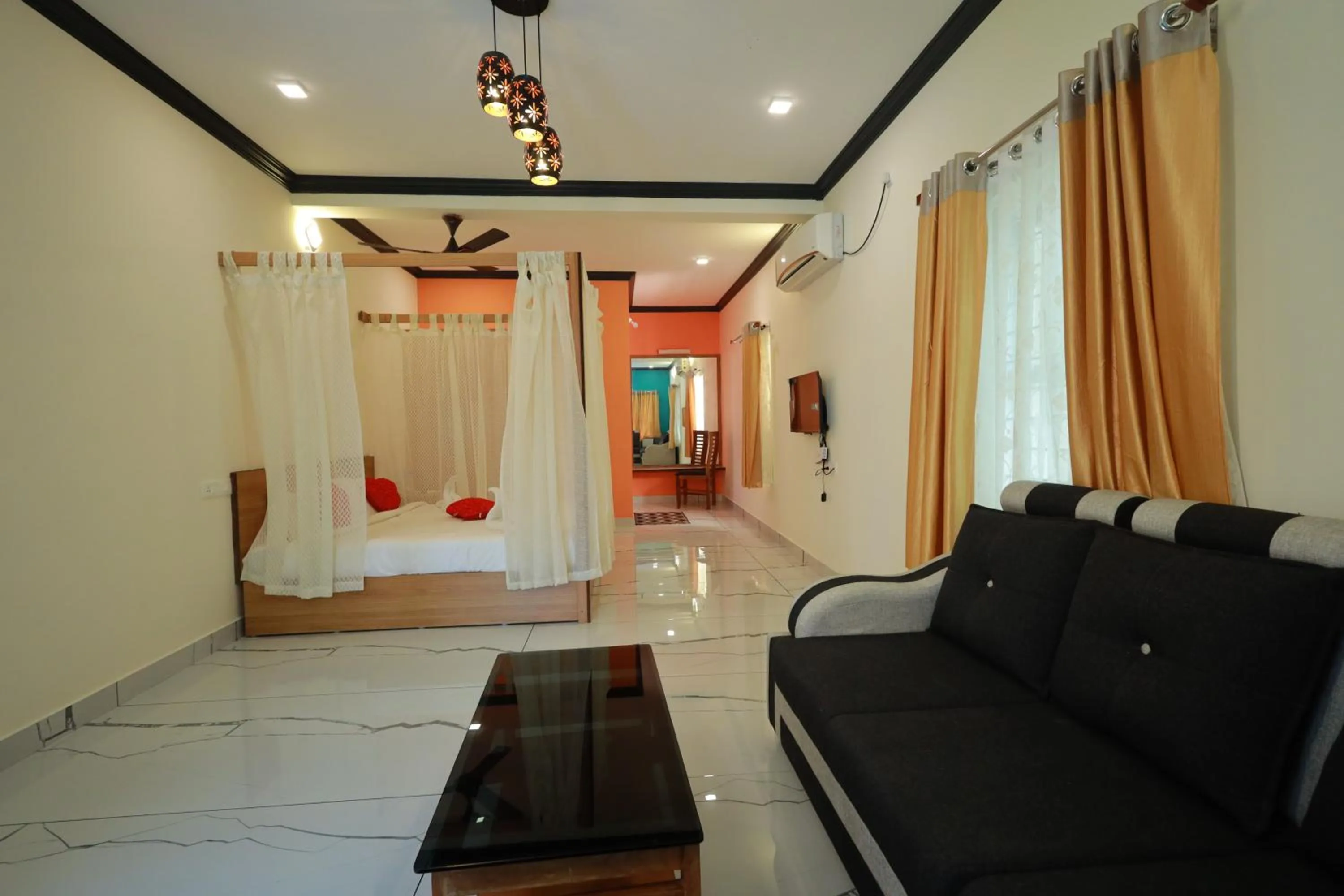 Bed in Lakeway Resorts