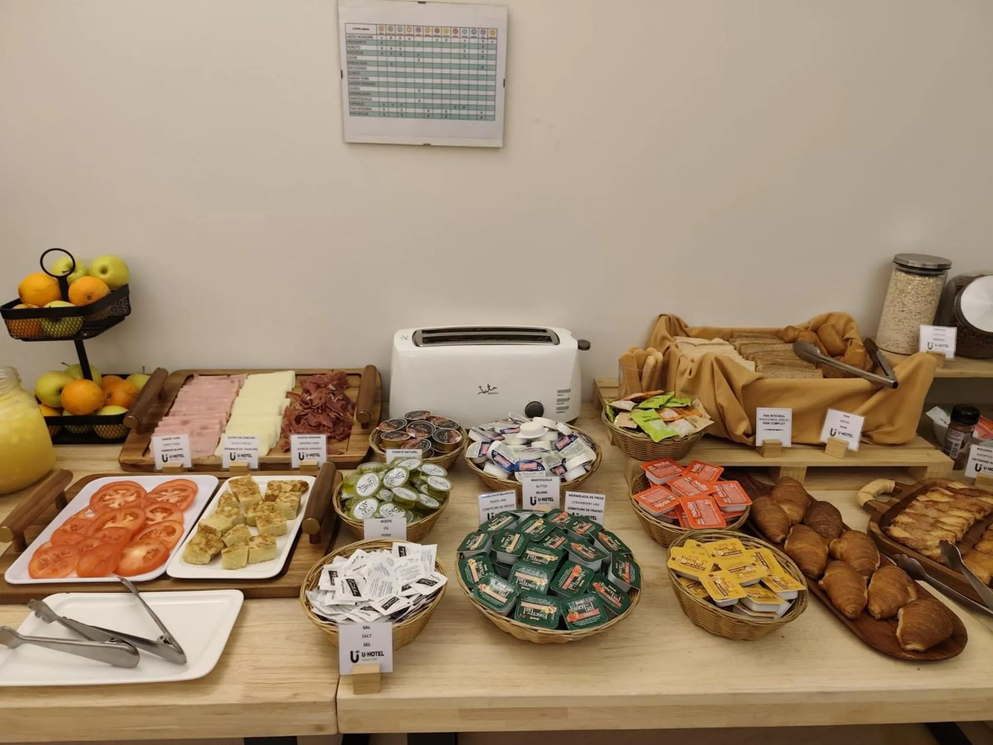 Breakfast in U Hotel Ogalia Vigo