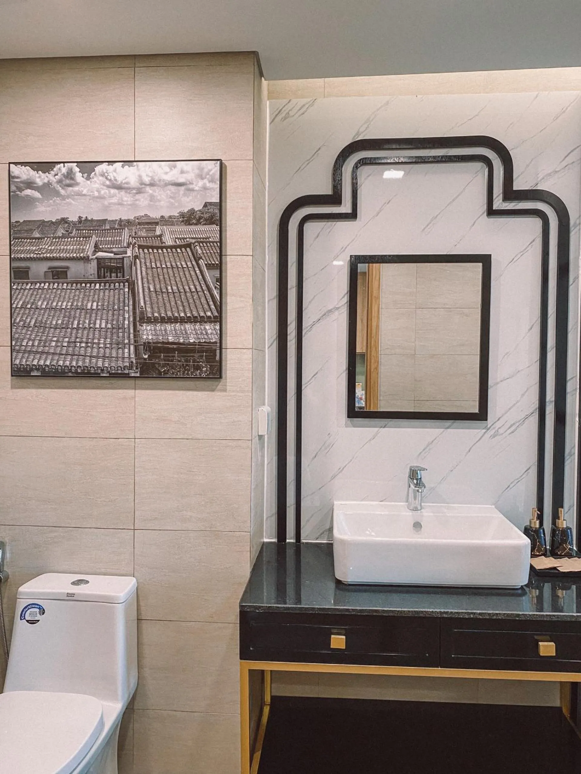 Bathroom in Tony Apartment -FLC Sea Tower Quy Nhon