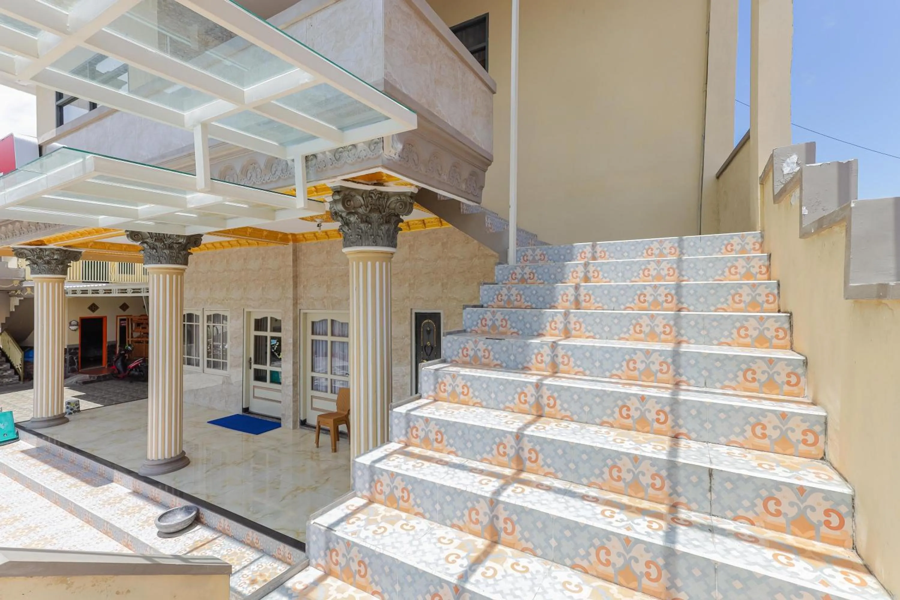 Floor plan in RedDoorz Plus @ Villa Bontes Batu