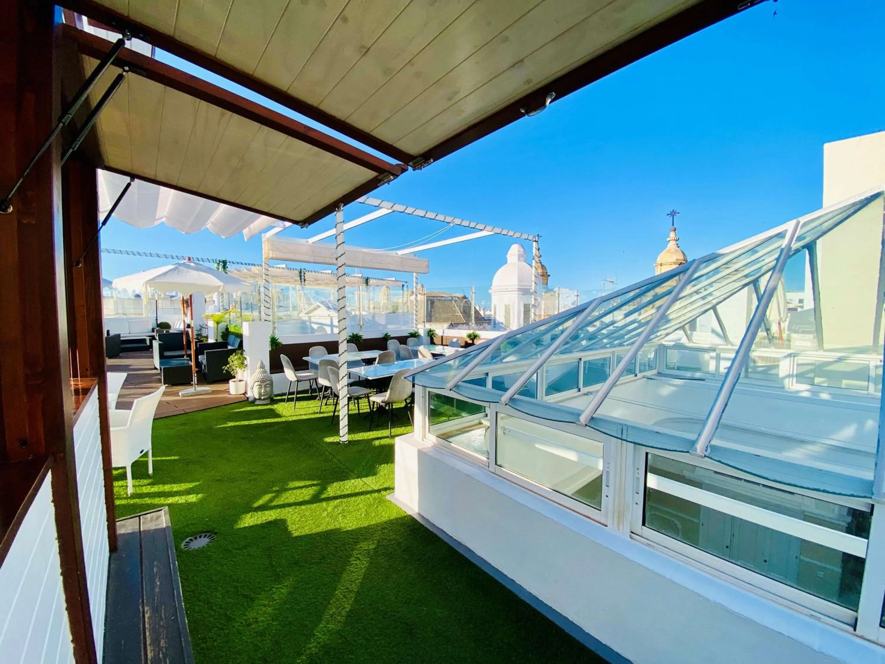 Lounge or bar in Hotel Boutique Las Cortes De Cádiz