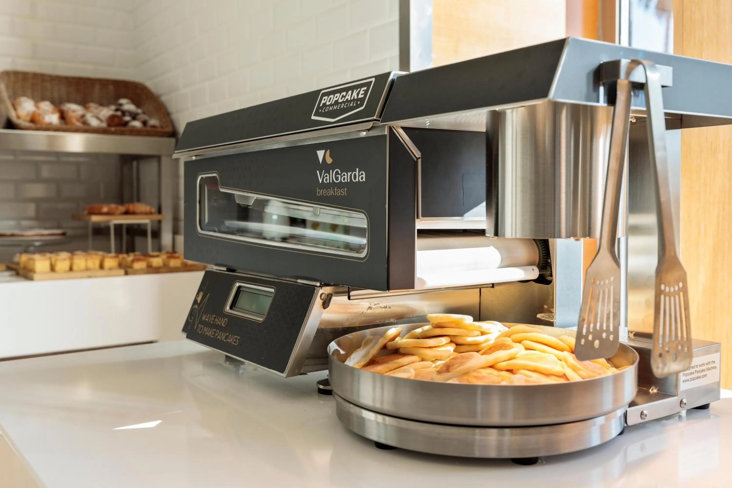 Restaurant/places to eat in Hotel Best Front Maritim