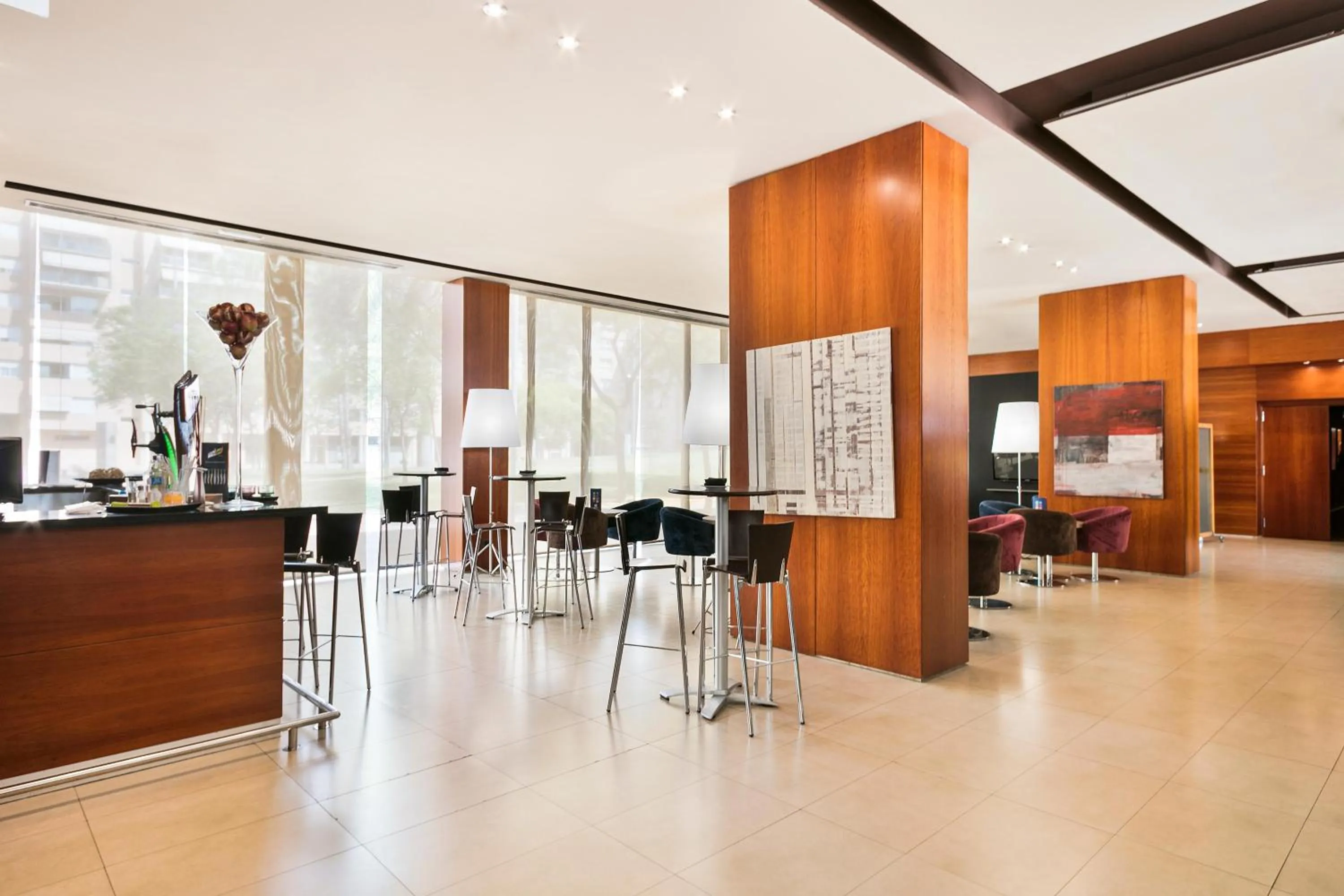 Lounge or bar in Hotel Best Front Maritim