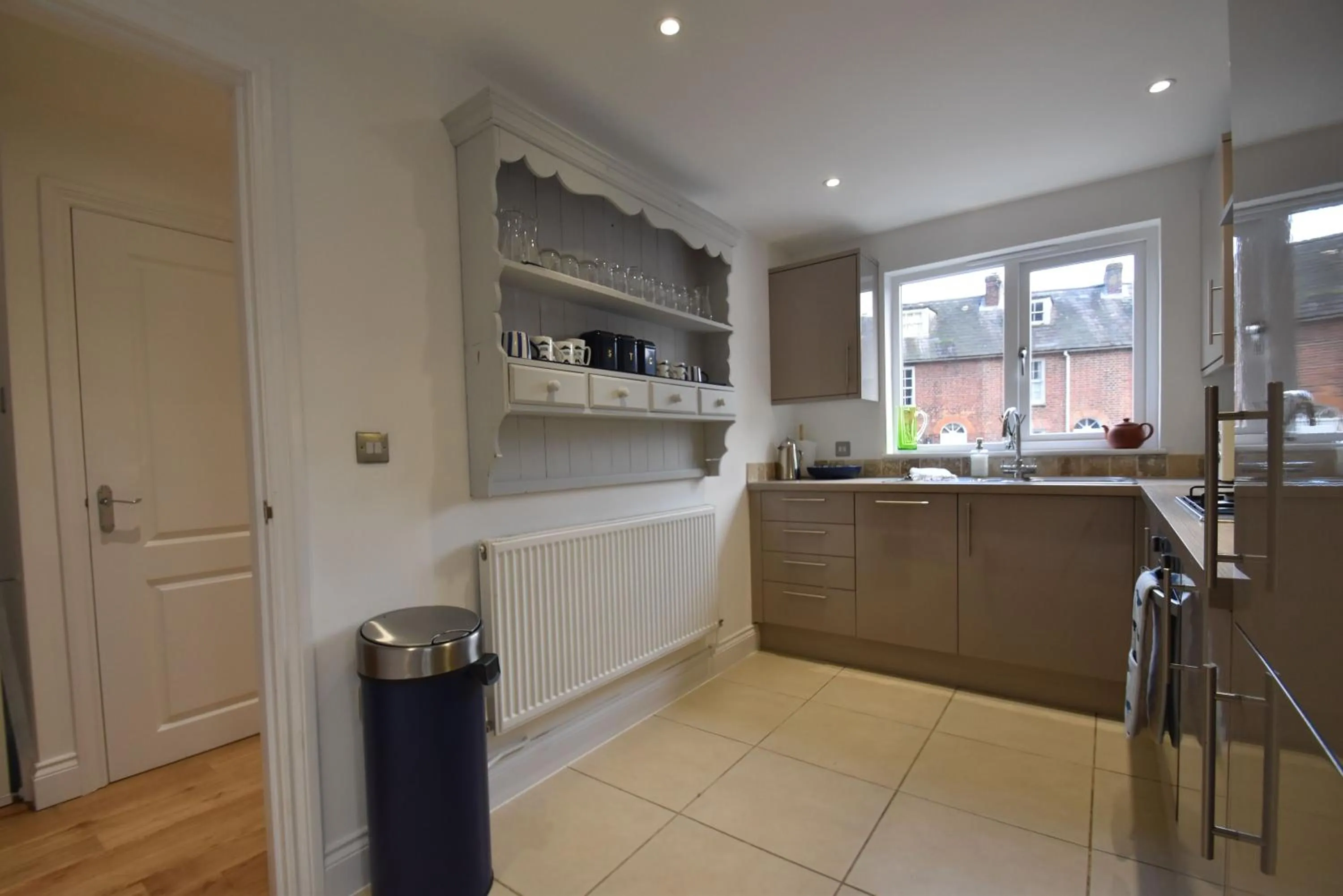 Kitchen or kitchenette in Southbank