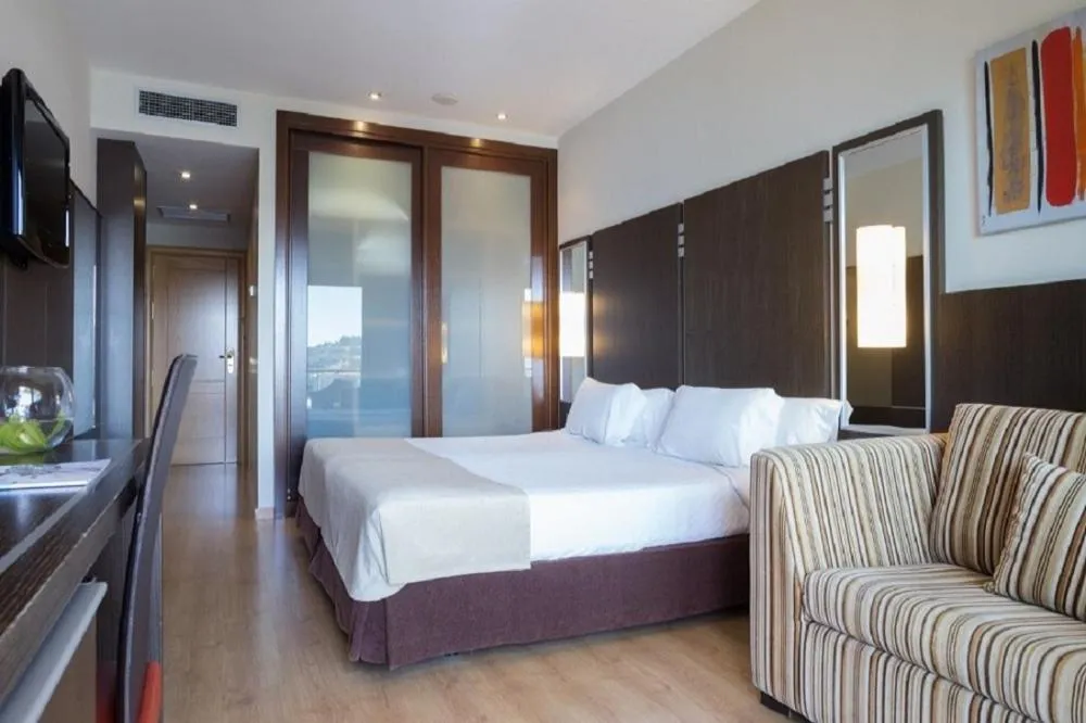 Bed in Gran Talaso Hotel Sanxenxo