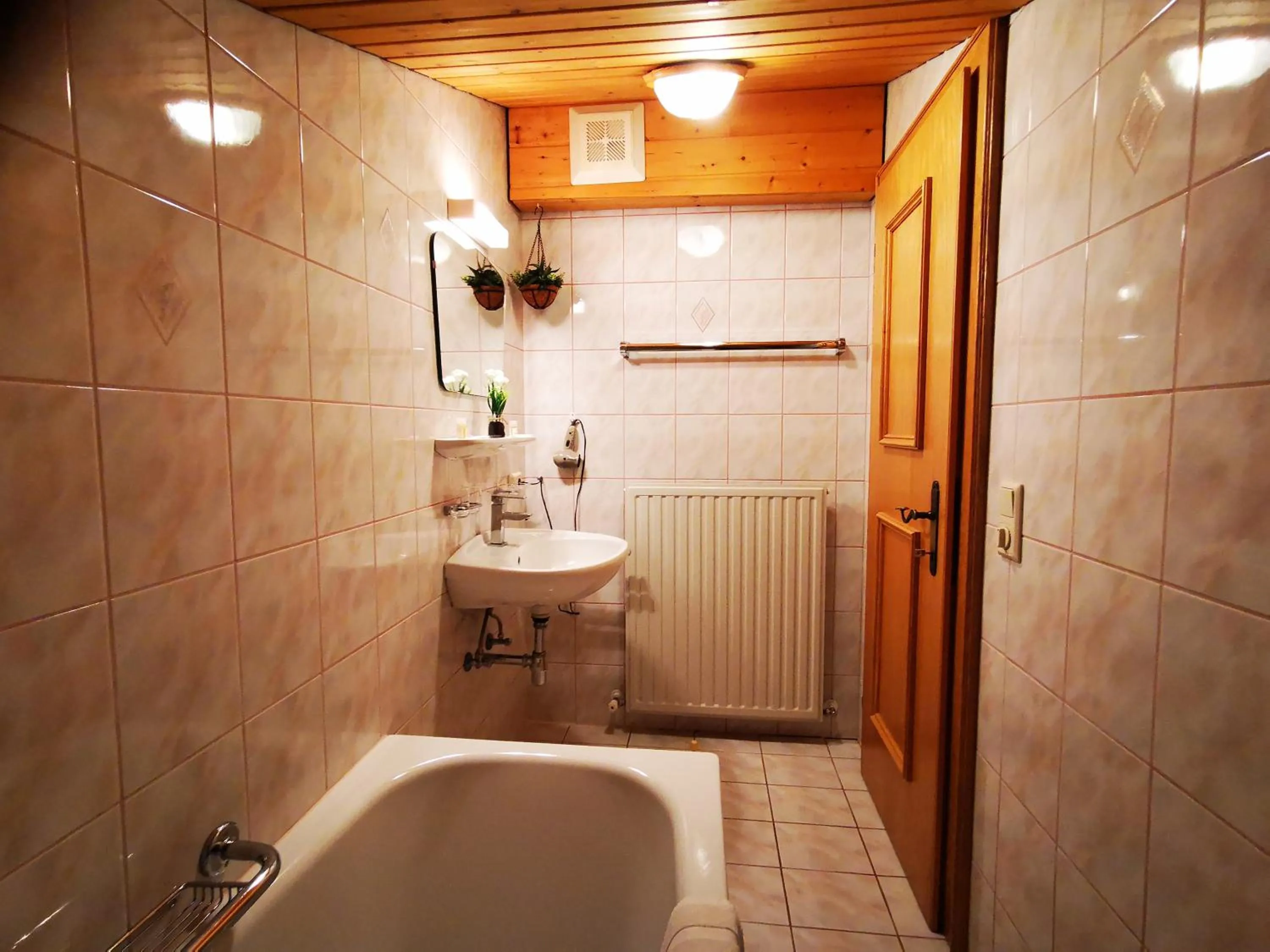 Bathroom in Gasthof Geronimo