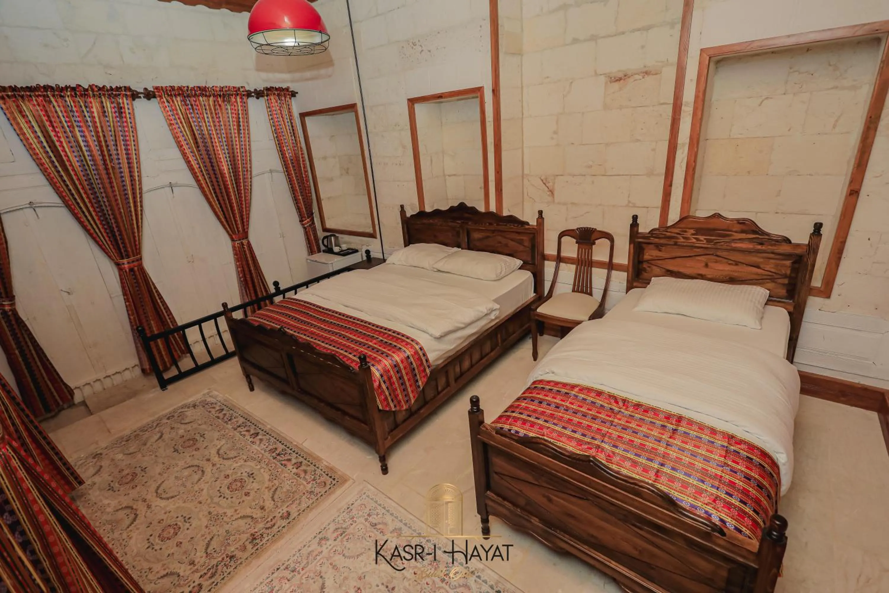 Bedroom in Kasr-ı Hayat