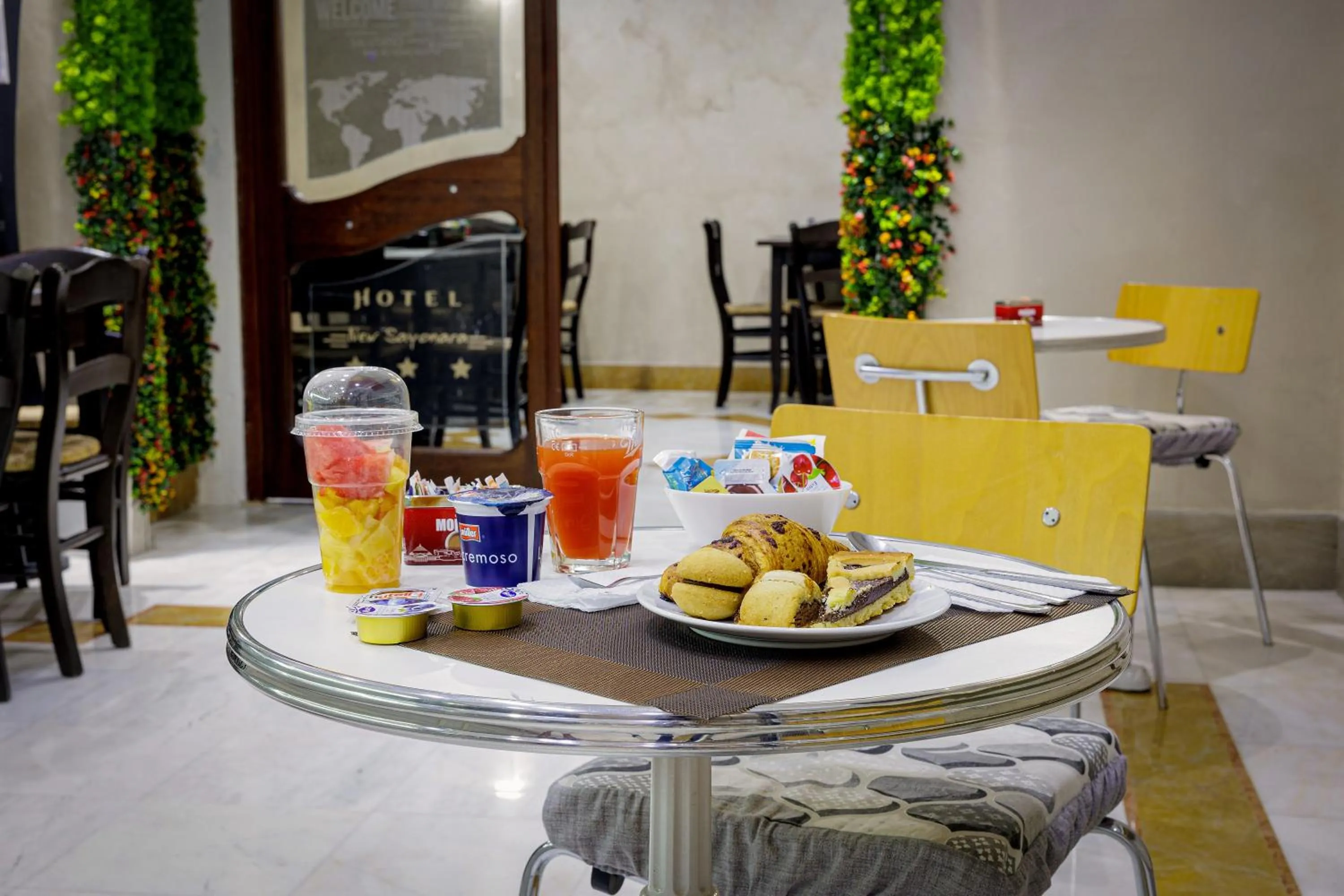 Breakfast in New Sayonara