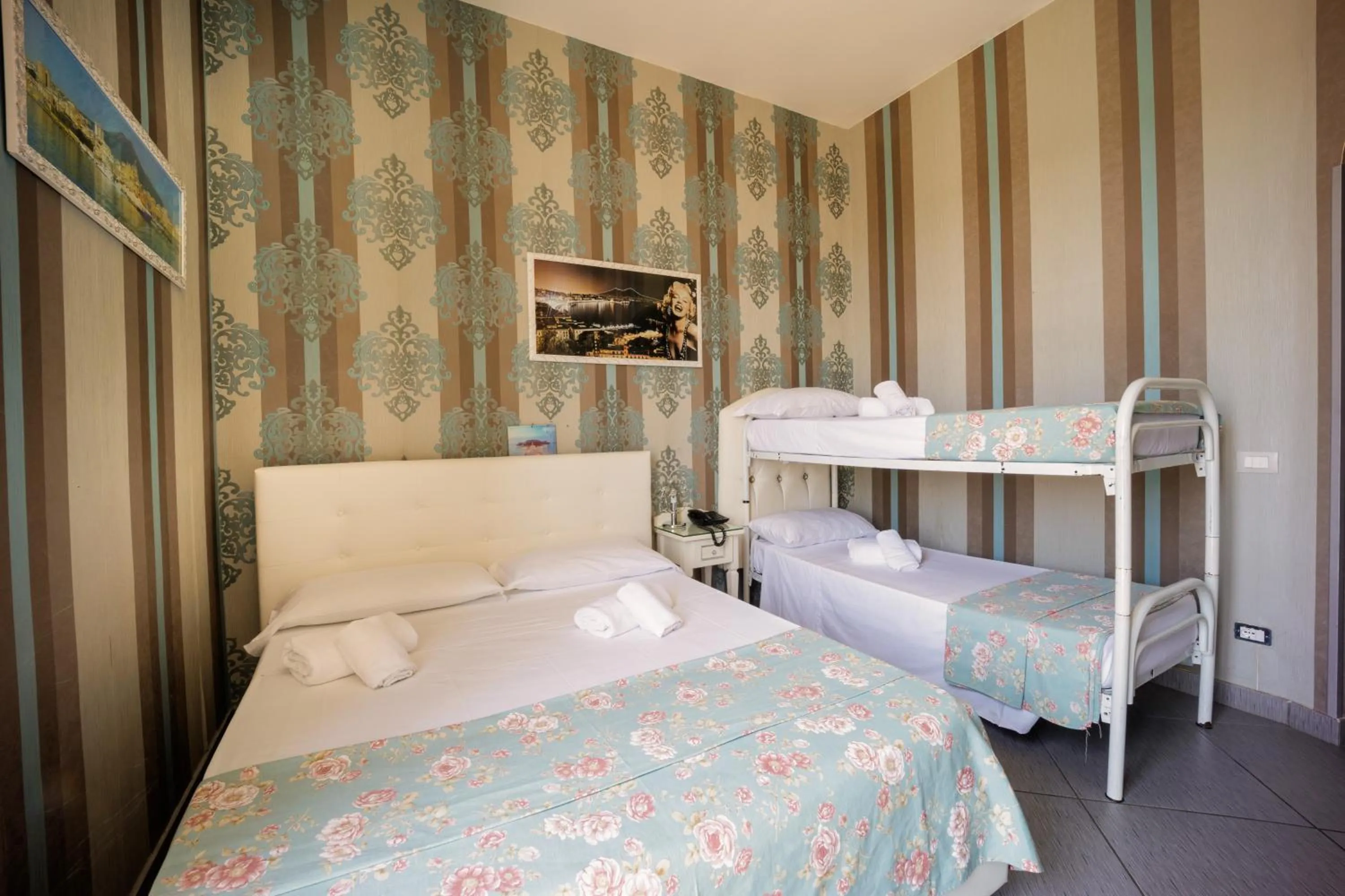 Bedroom in New Sayonara