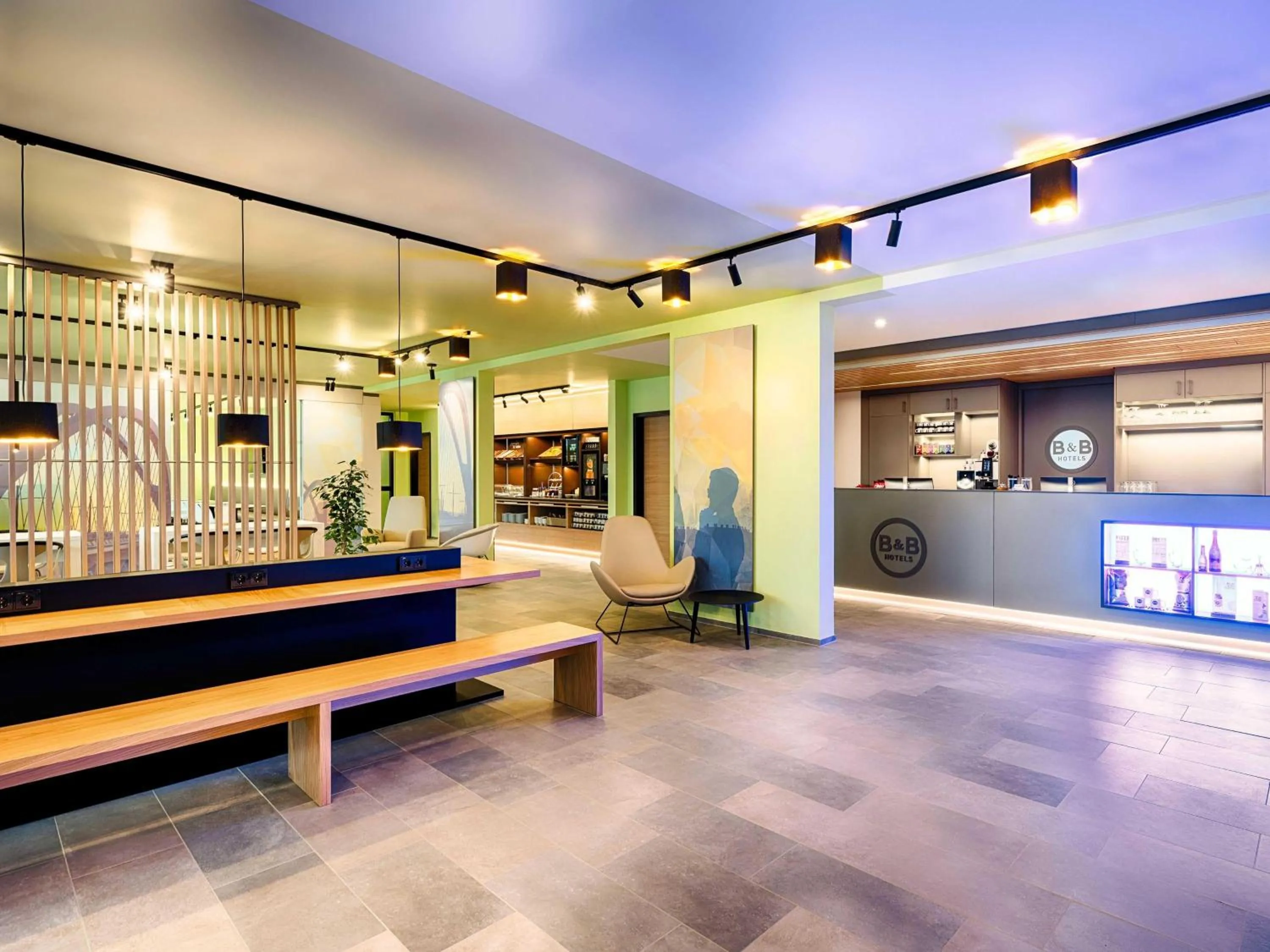 Lobby or reception in B&B Hotel Kehl