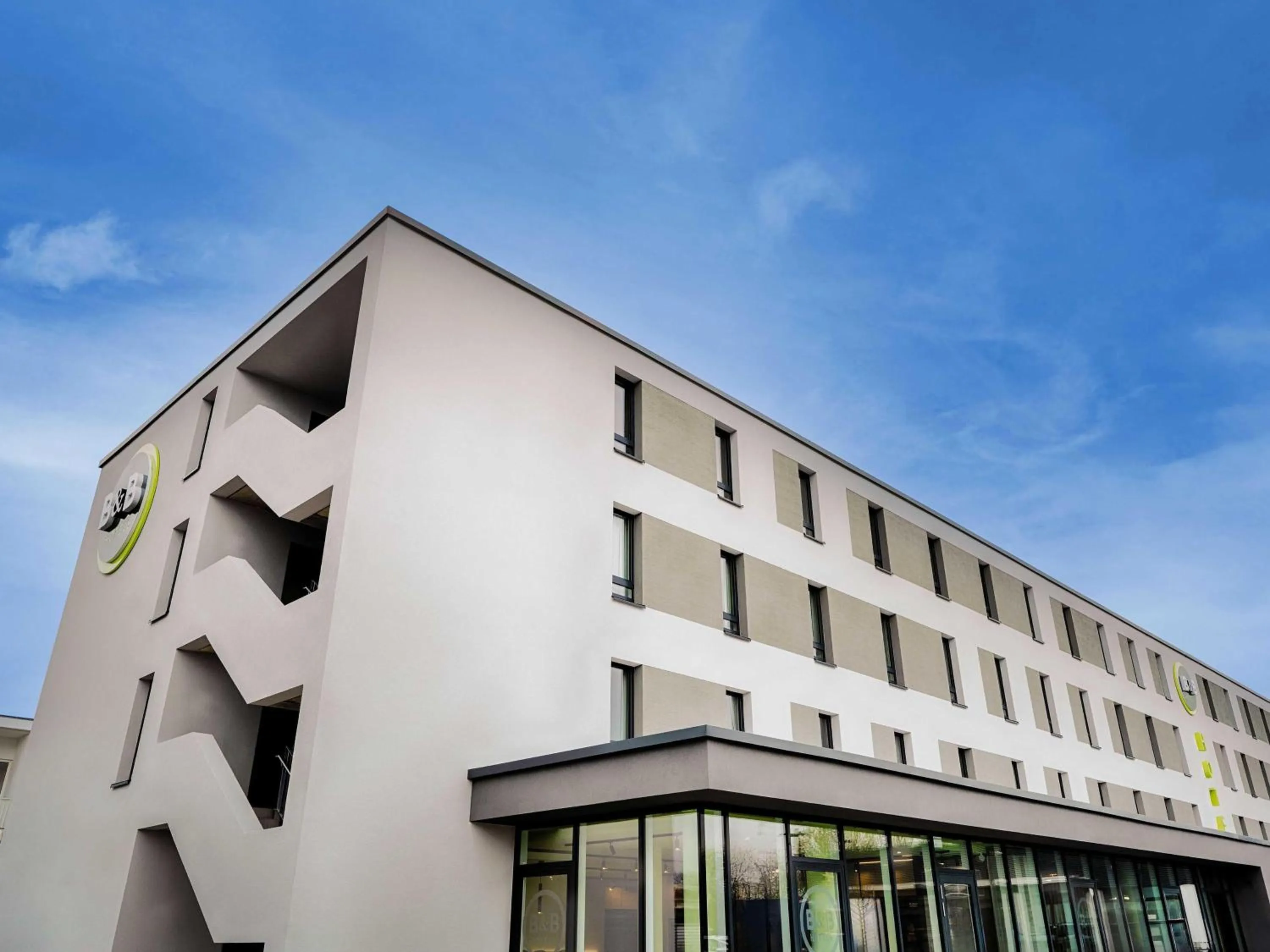 Property building in B&B Hotel Kehl