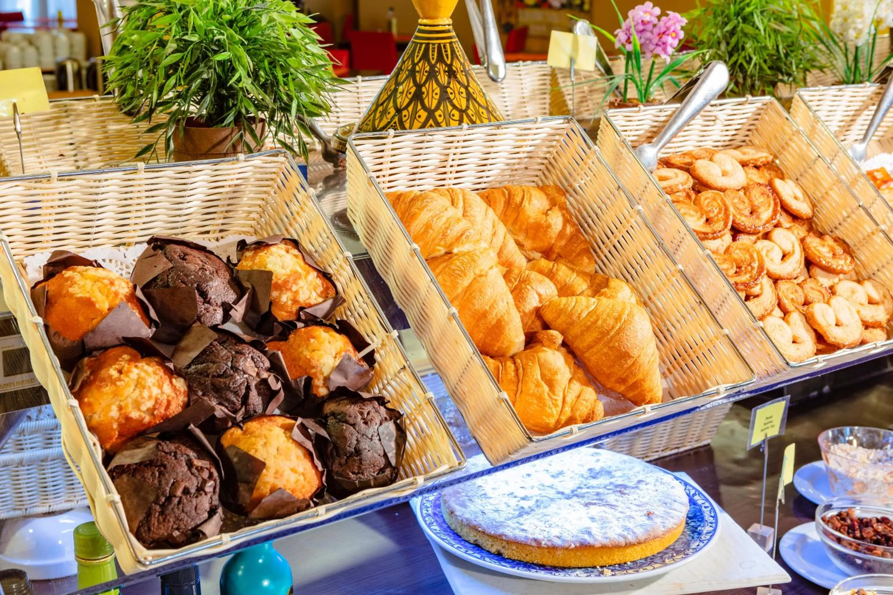 Food and drinks in Bellavista Sevilla