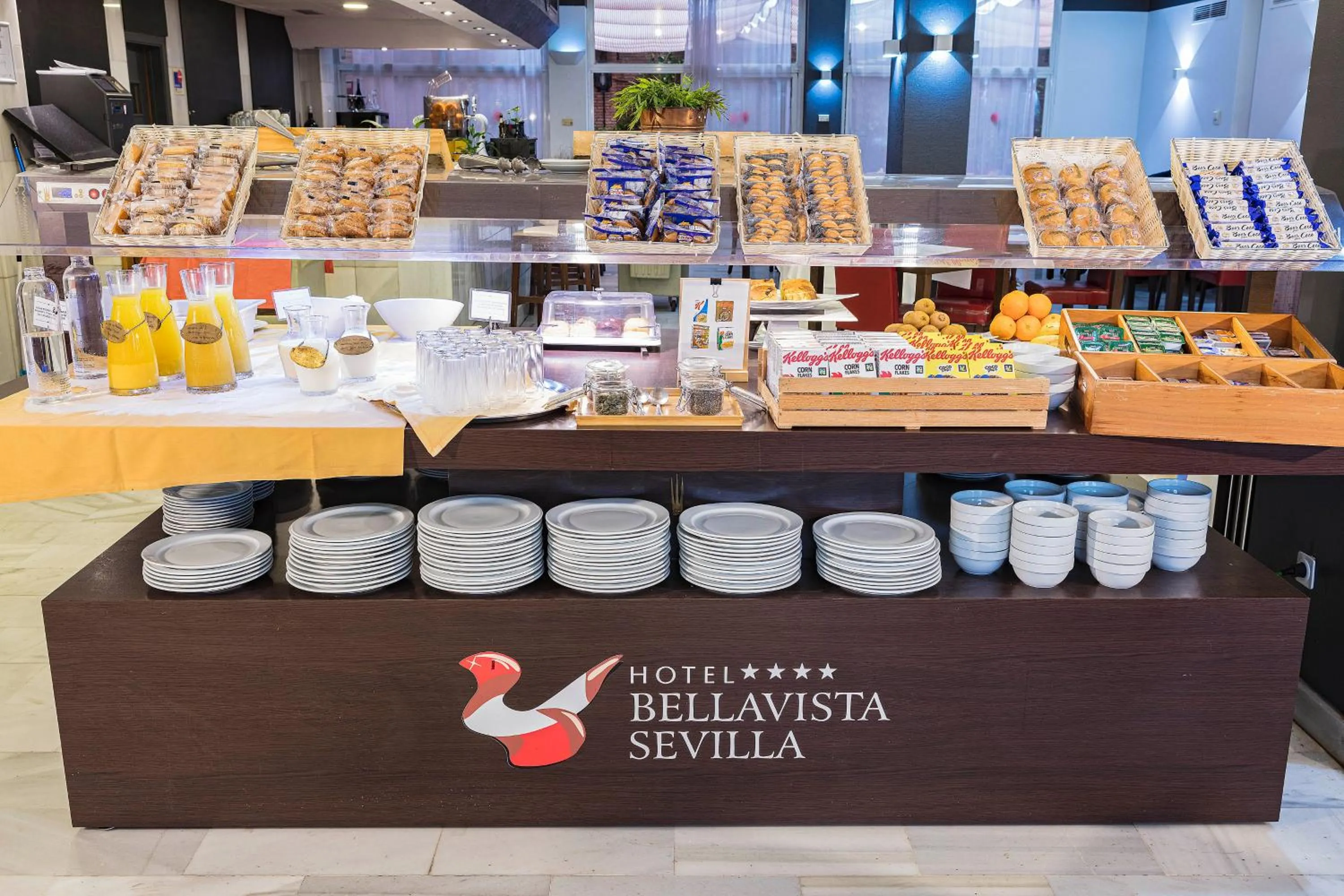 Food and drinks in Bellavista Sevilla