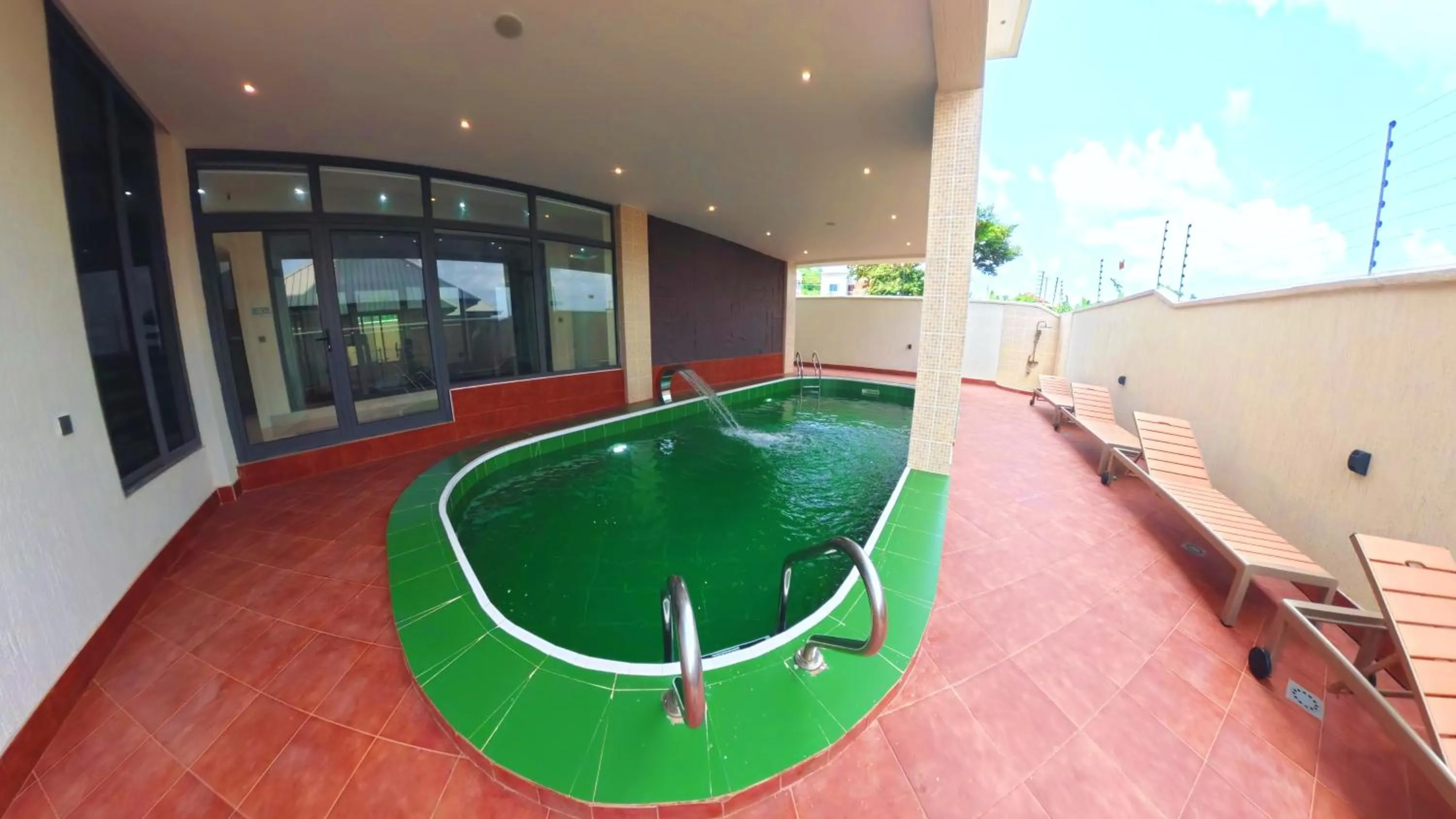 Swimming pool in Maya Villa