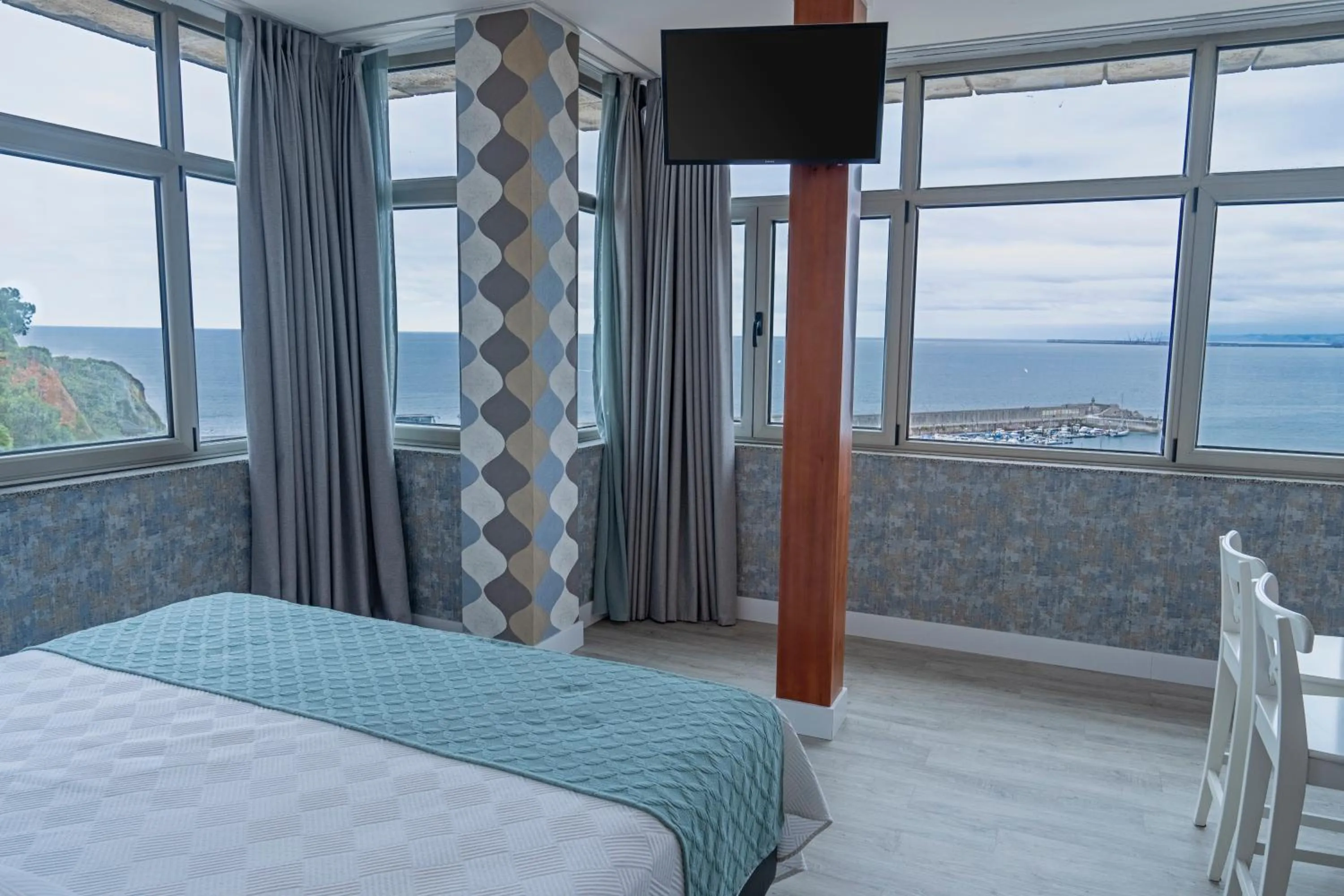 Bed in Hotel Faranda Marsol Candas, Ascend Hotel Collection
