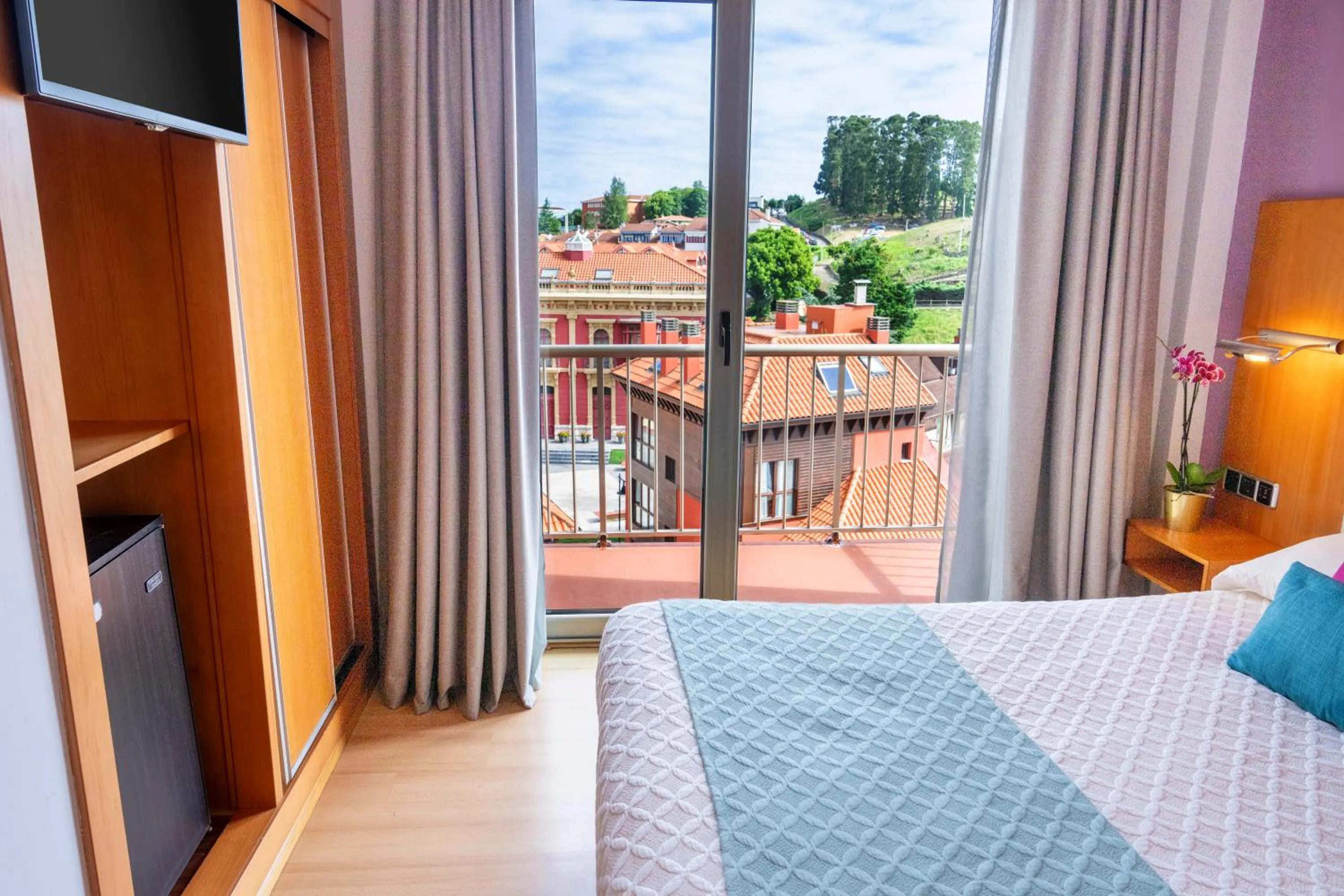 TV and multimedia, Bed in Hotel Faranda Marsol Candas, Ascend Hotel Collection