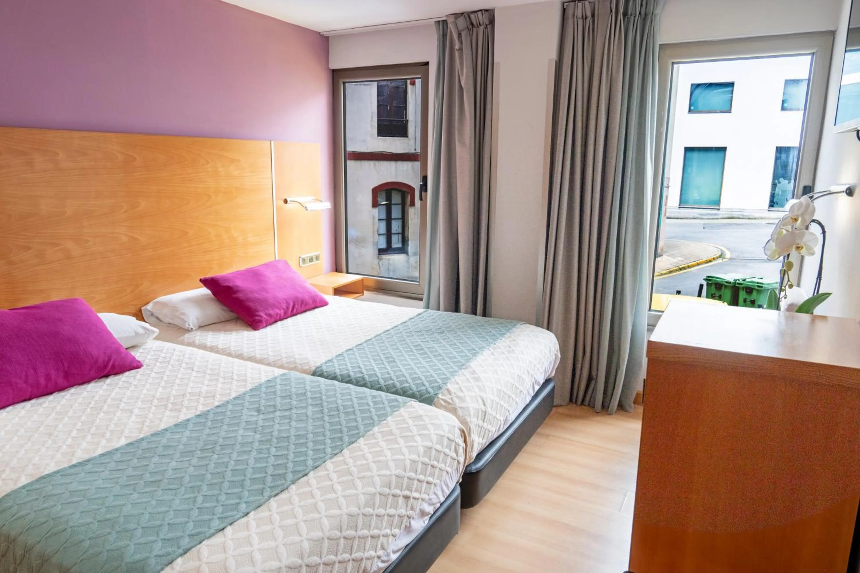 Bed in Hotel Faranda Marsol Candas, Ascend Hotel Collection