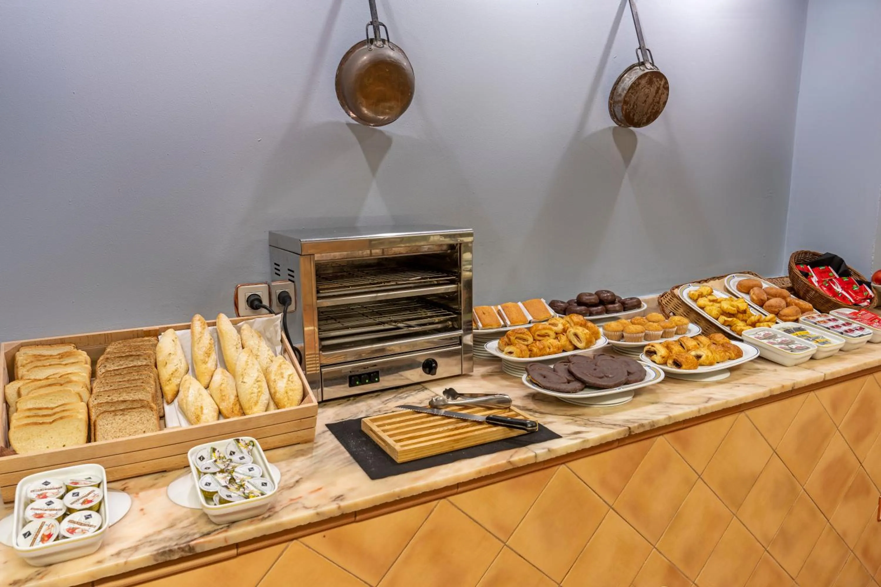 Breakfast in Hotel Faranda Alisas Santander, Ascend Hotel Collection