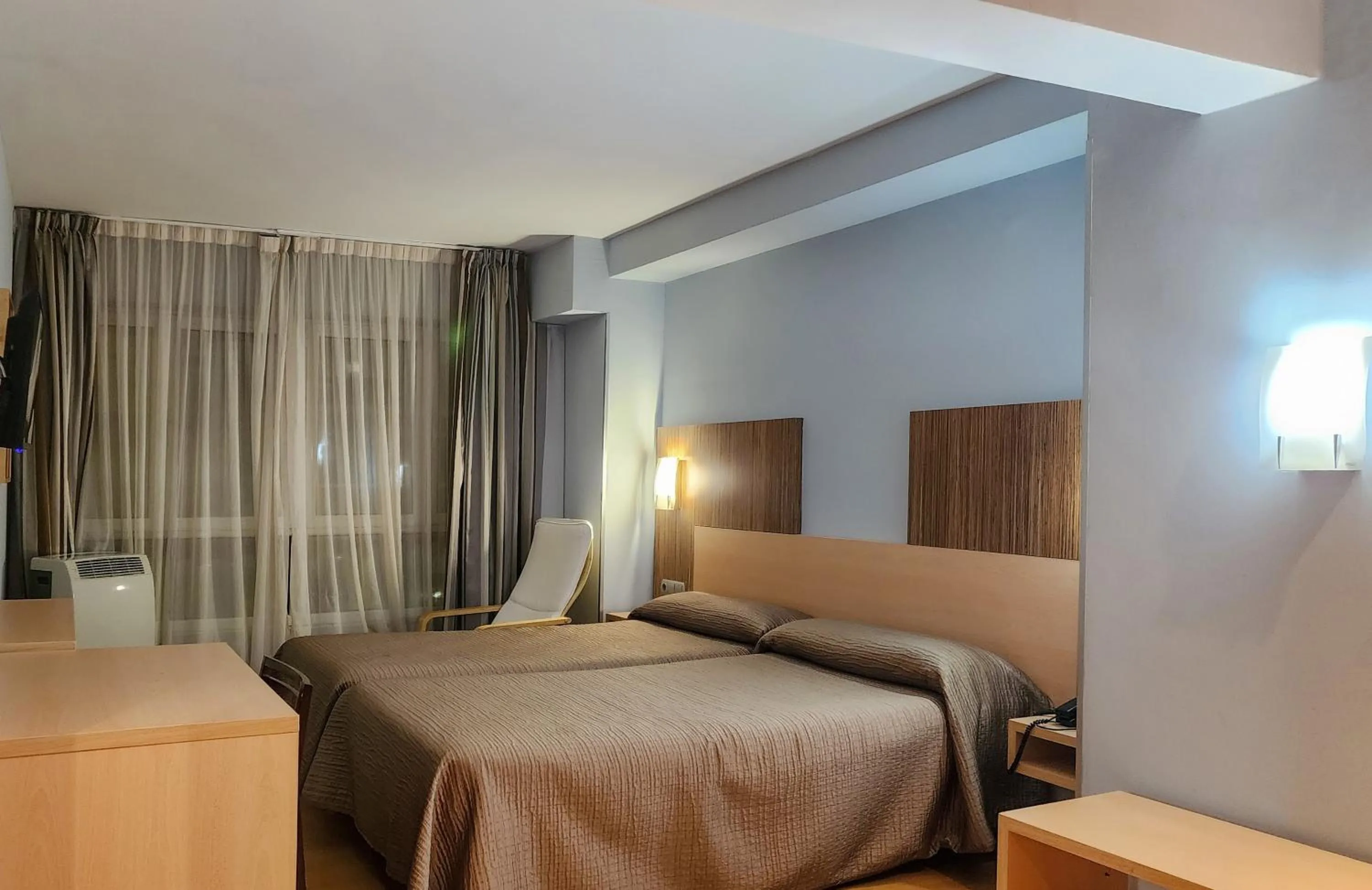 Bed in Hotel Faranda Alisas Santander, Ascend Hotel Collection