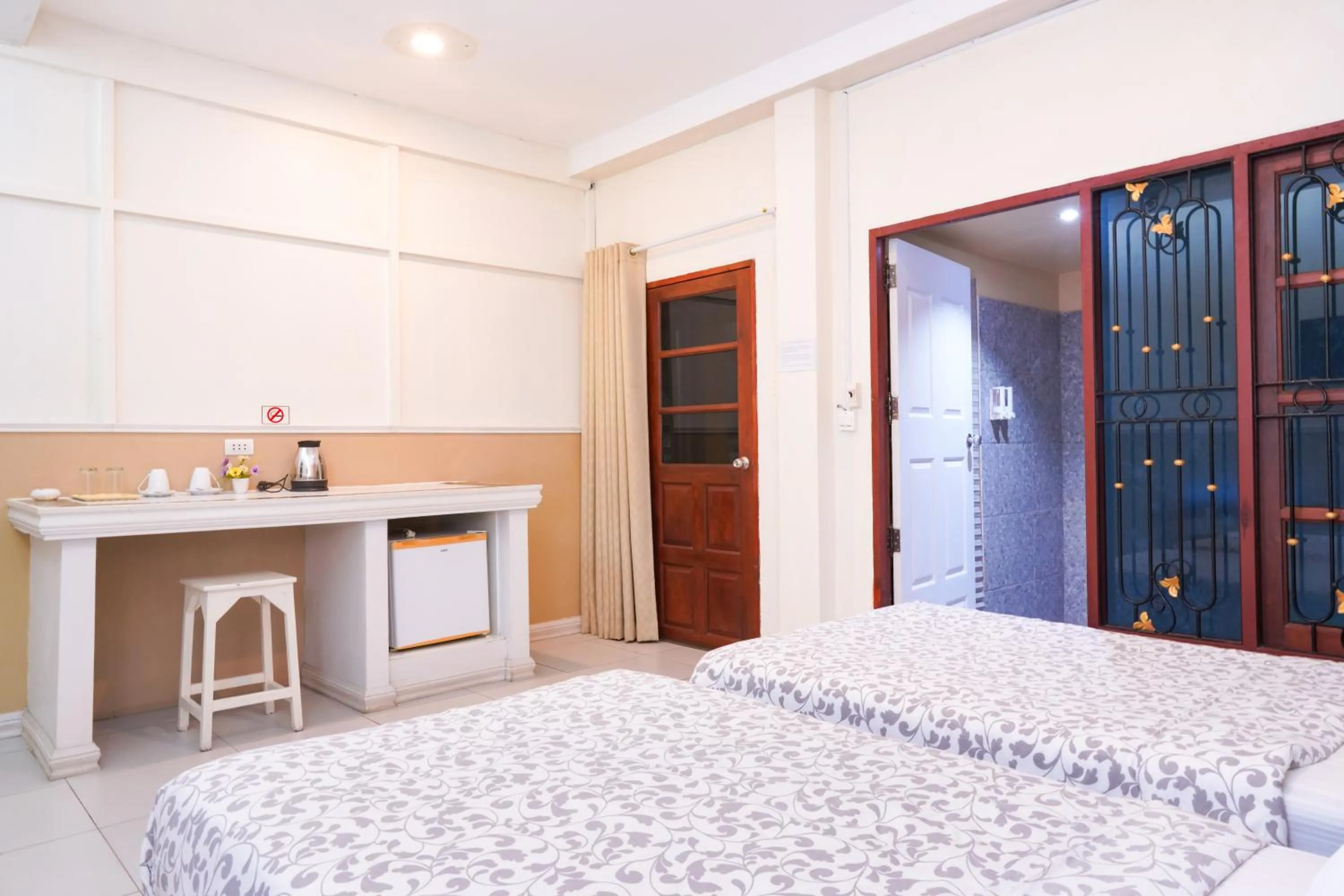 Bed in Guesthouse Phuket Airport