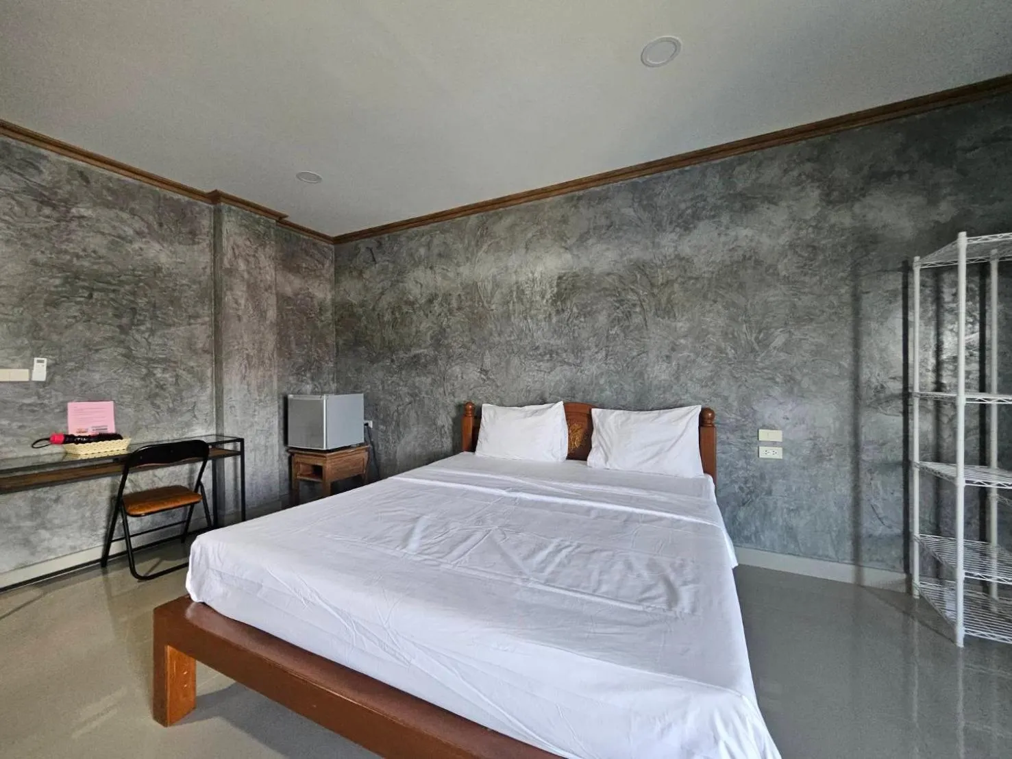 Bed in Guesthouse Phuket Airport