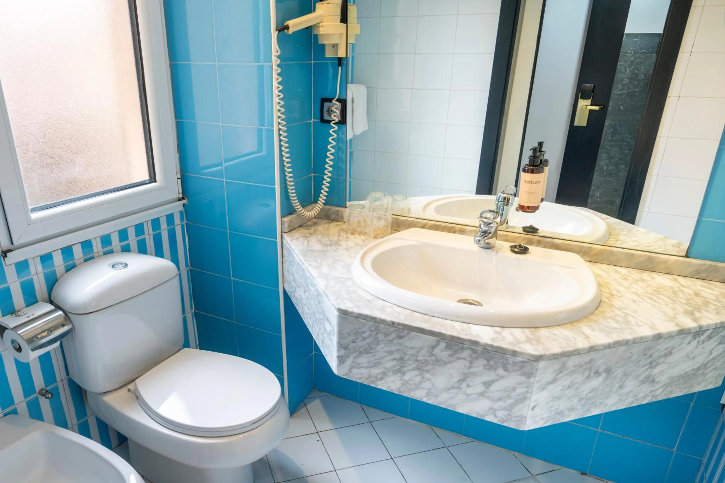 Bathroom in Hotel Faranda Pathos Gijón, Ascend Hotel Collection