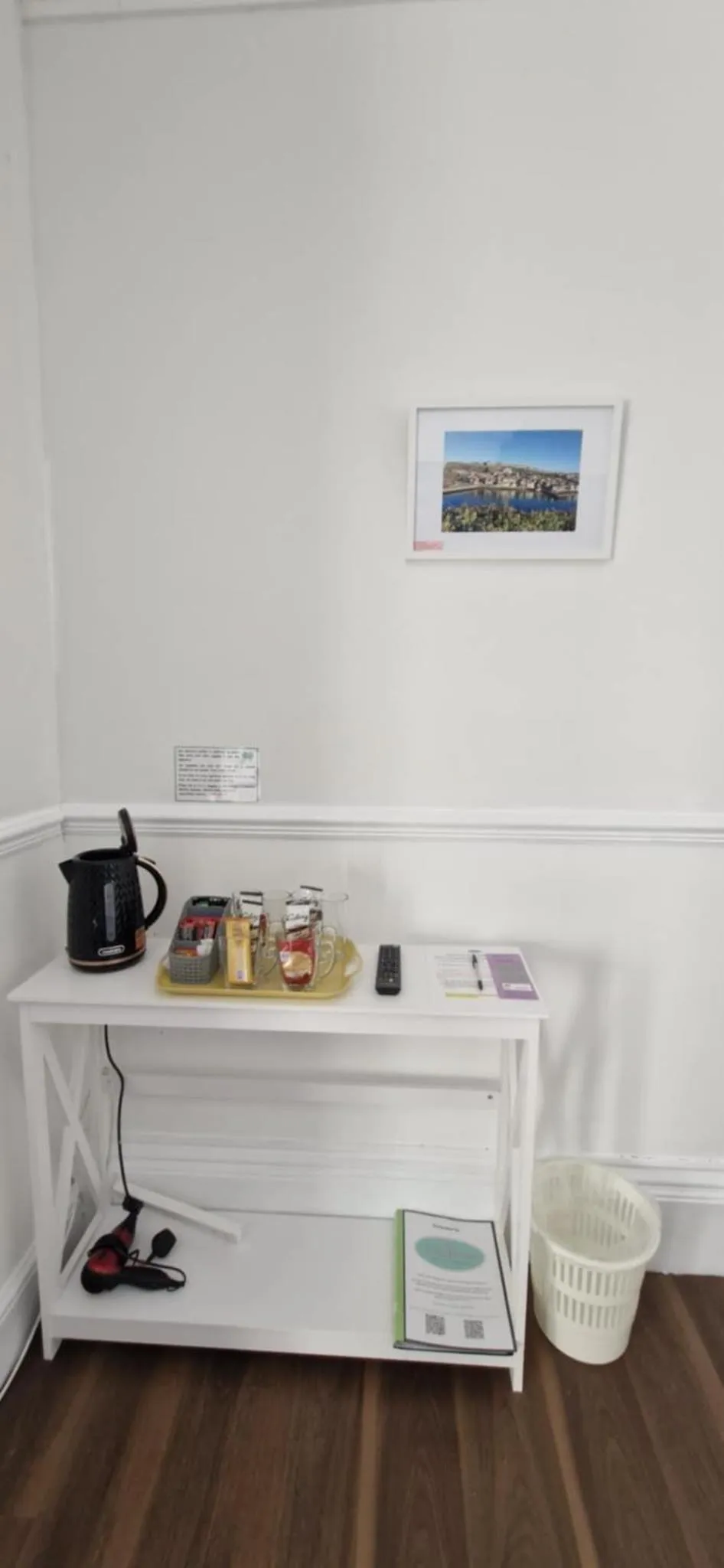 Coffee/tea facilities in LilyRose Hotel