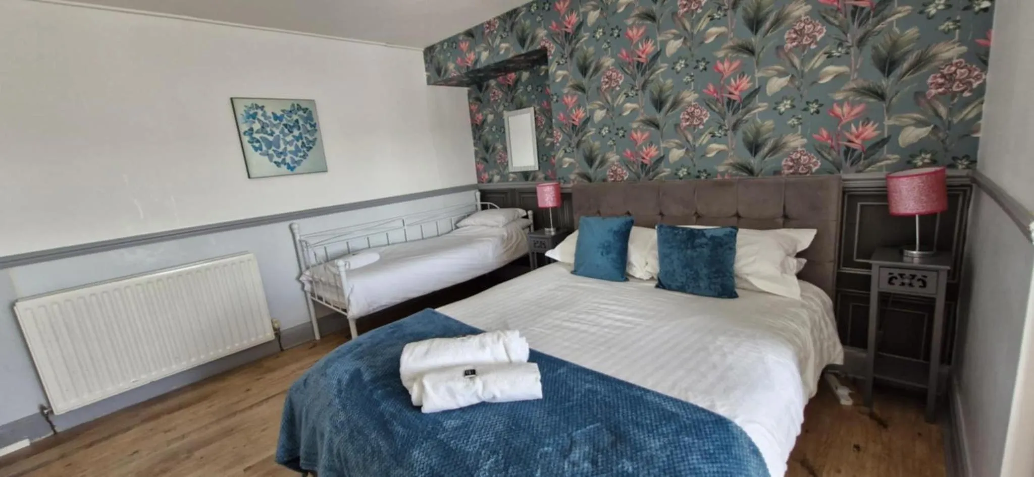 Bedroom, Bed in LilyRose Hotel